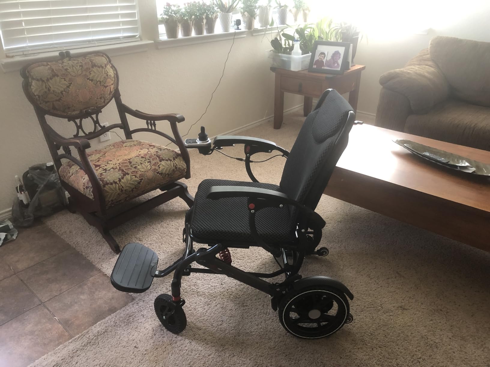 Electric Wheelchairs for Adults Foldable 36LBS Lightweight Frame, Airline Approval, 15 Miles Travel Range& 500W Brushless Motors Power Motorized for Seniors&Max Supports 350 LBS&LED Light-Black Color customer photo 2