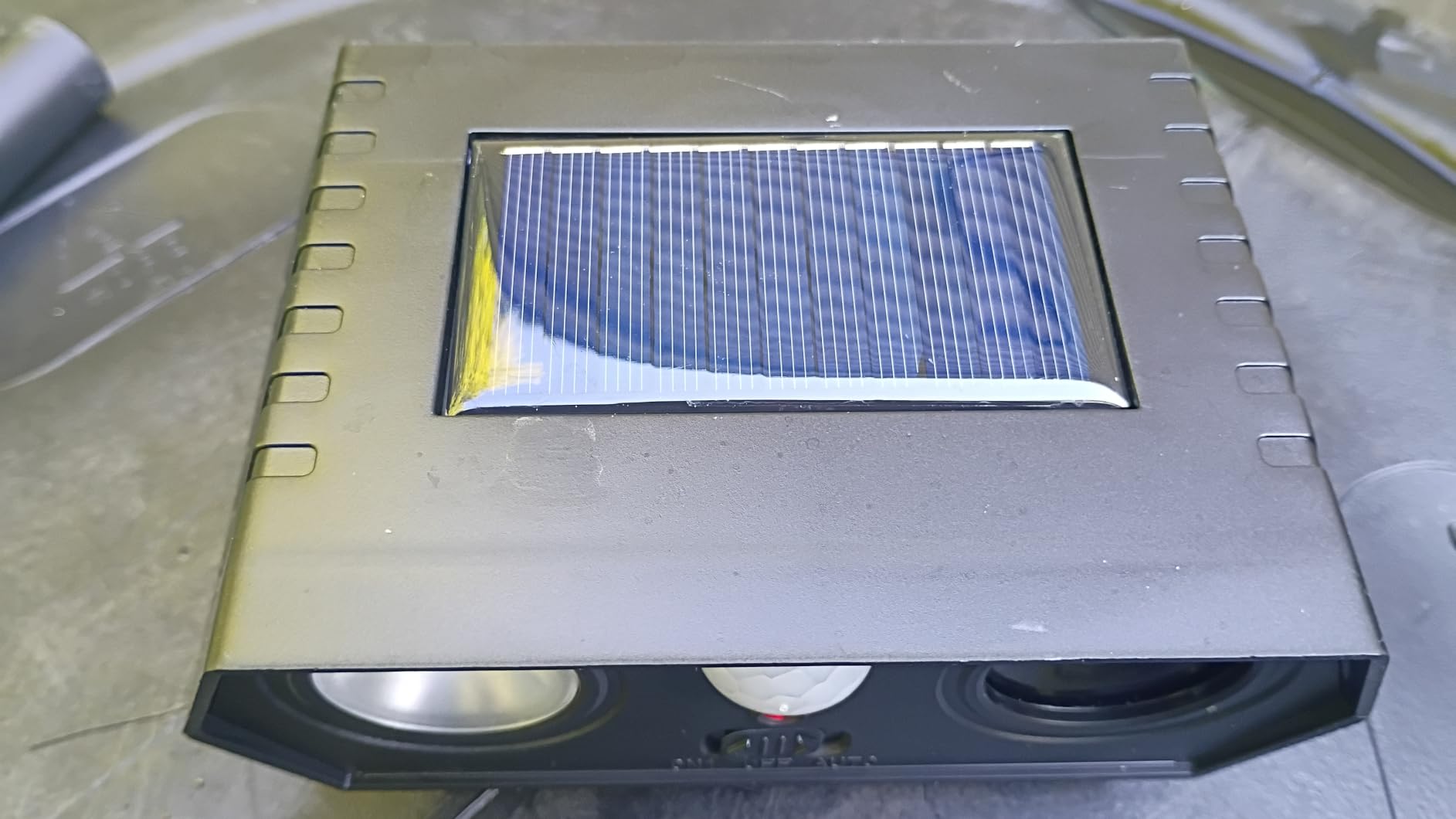 4 Pack Solar Ultrasonic Animal Repeller Outdoor with Motion Sensor customer photo 1