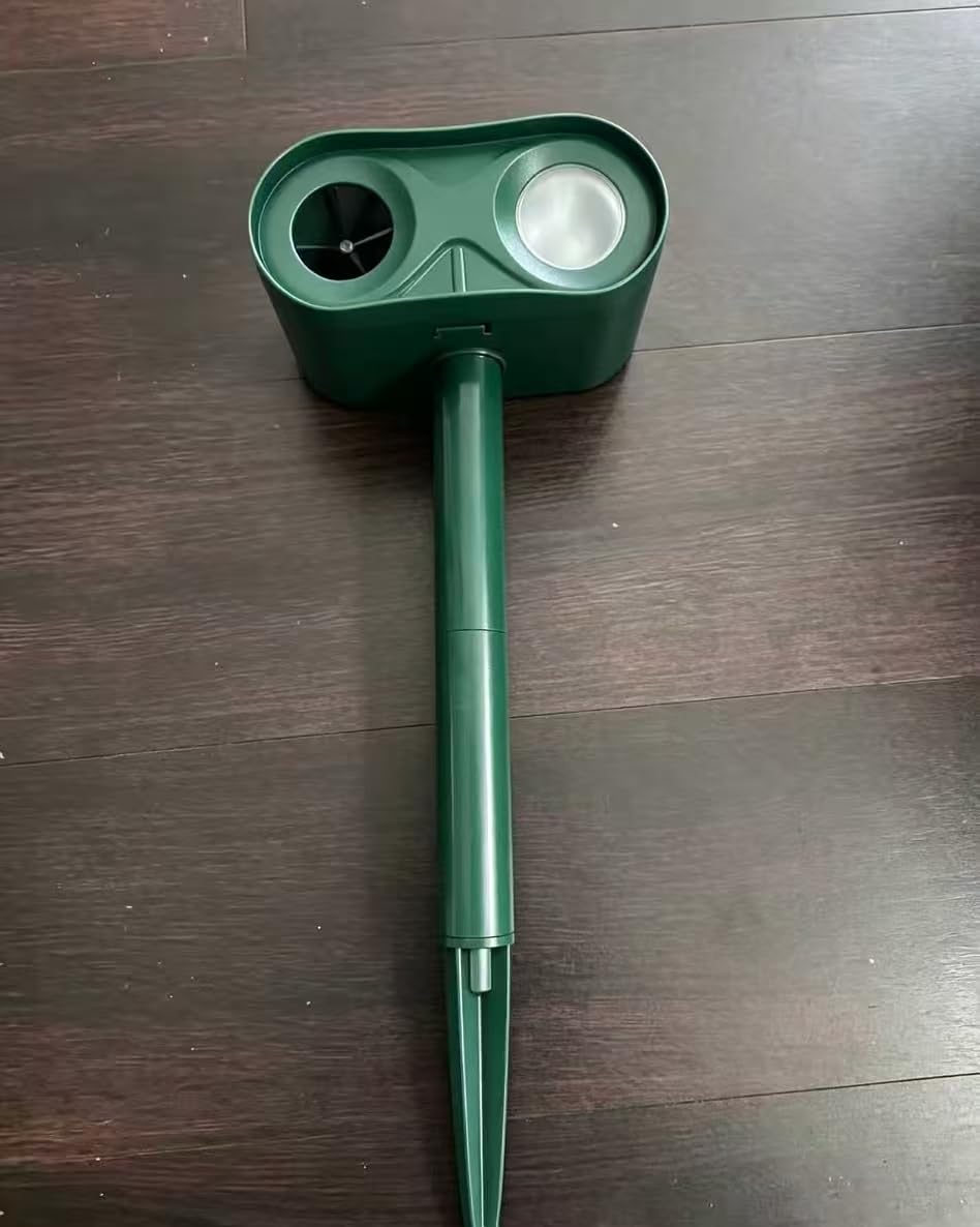 Enhanced Solar Ultrasonic Animal Repellent Outdoor for Yard, 4-Pack customer photo 2