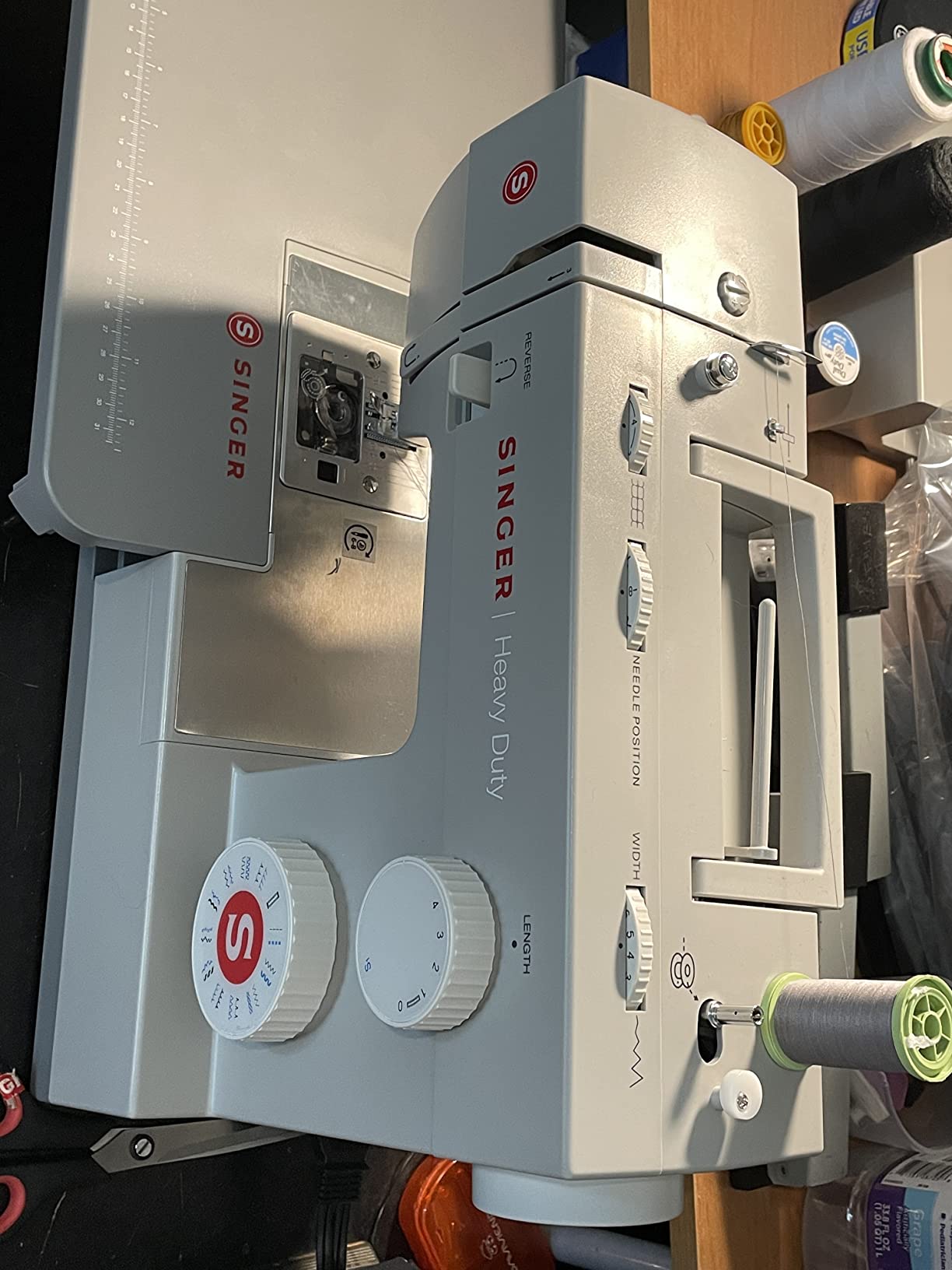 SINGER® Next Evolution Heavy Duty 4552™ Sewing Machine, Bonus Presser Feet customer photo 1