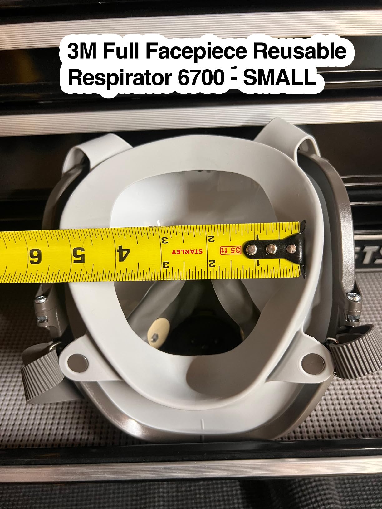 3M Full Facepiece Reusable Respirator 6800, NIOSH, Medium customer photo 2