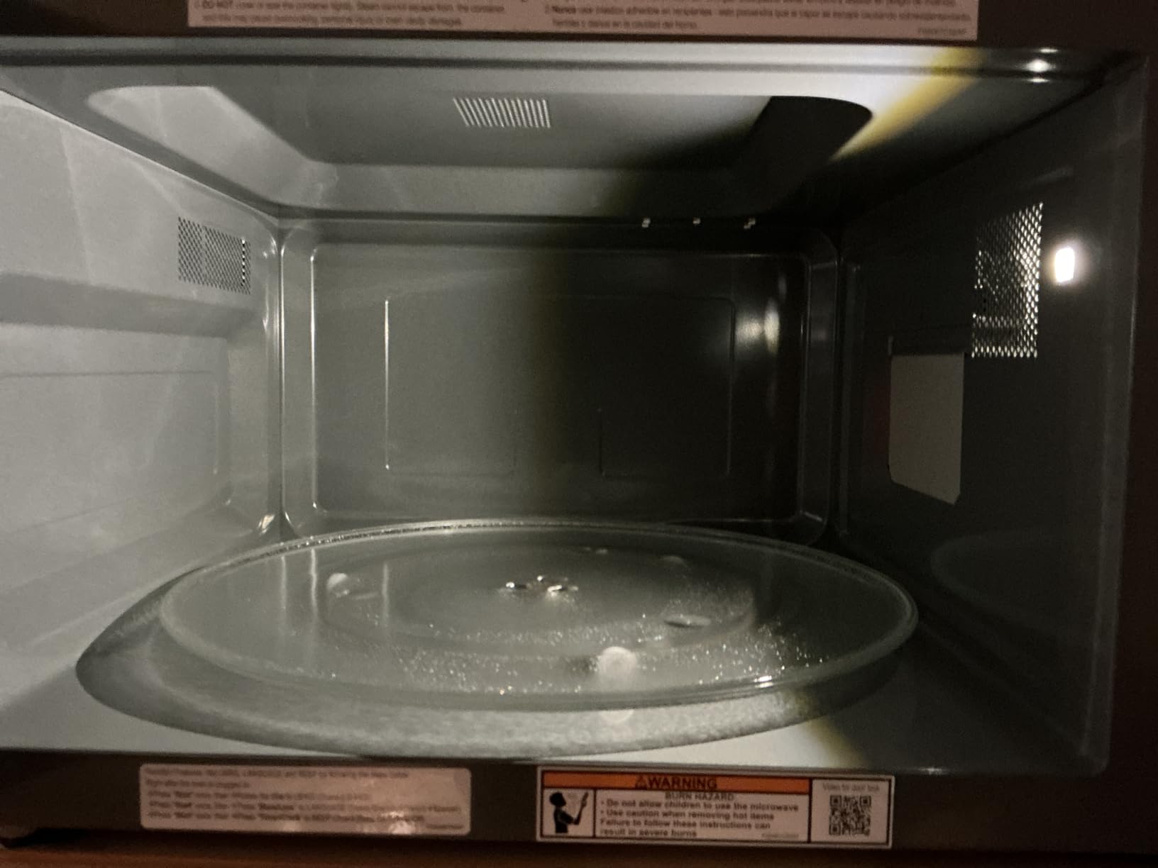 Panasonic Microwave Oven with Cyclonic Wave Inverter Technology, 1250W, 2.2 cu.ft. Countertop Microwave with Genius Sensor One-Touch Cooking – NN-SD975S (Stainless Steel/Silver) customer photo 1