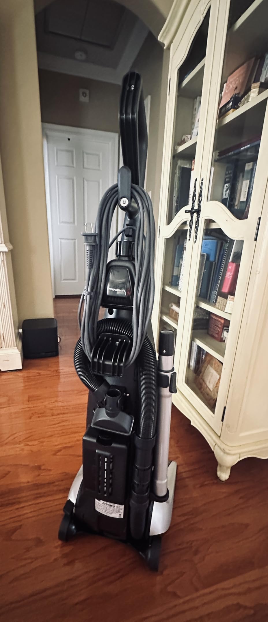 Kenmore Elite 31150 Pet Friendly Bagged Upright Beltless Vacuum w/Pet Handi-Mate, Triple HEPA, 3D Inducer Motor, Telescoping Wand, 5-Position Height Adjustment, 3 Cleaning Tools-Silver customer photo 1