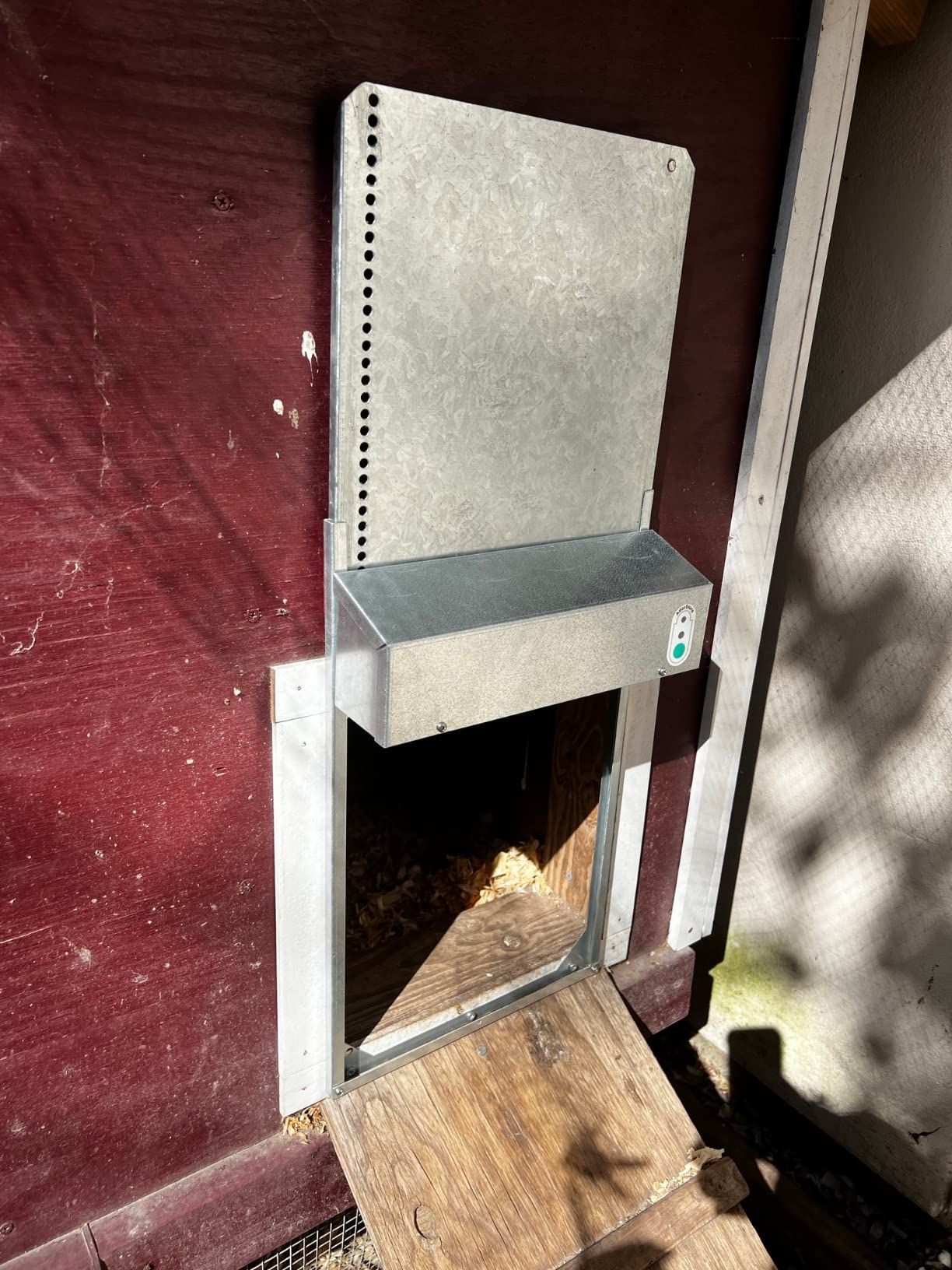 Automatic Chicken Coop Door Extra Large 13 x 10.5 Inch Opening, Heavy Duty Galvanized Steel, Predator Resistant, ADOR1 Made in USA customer photo 1