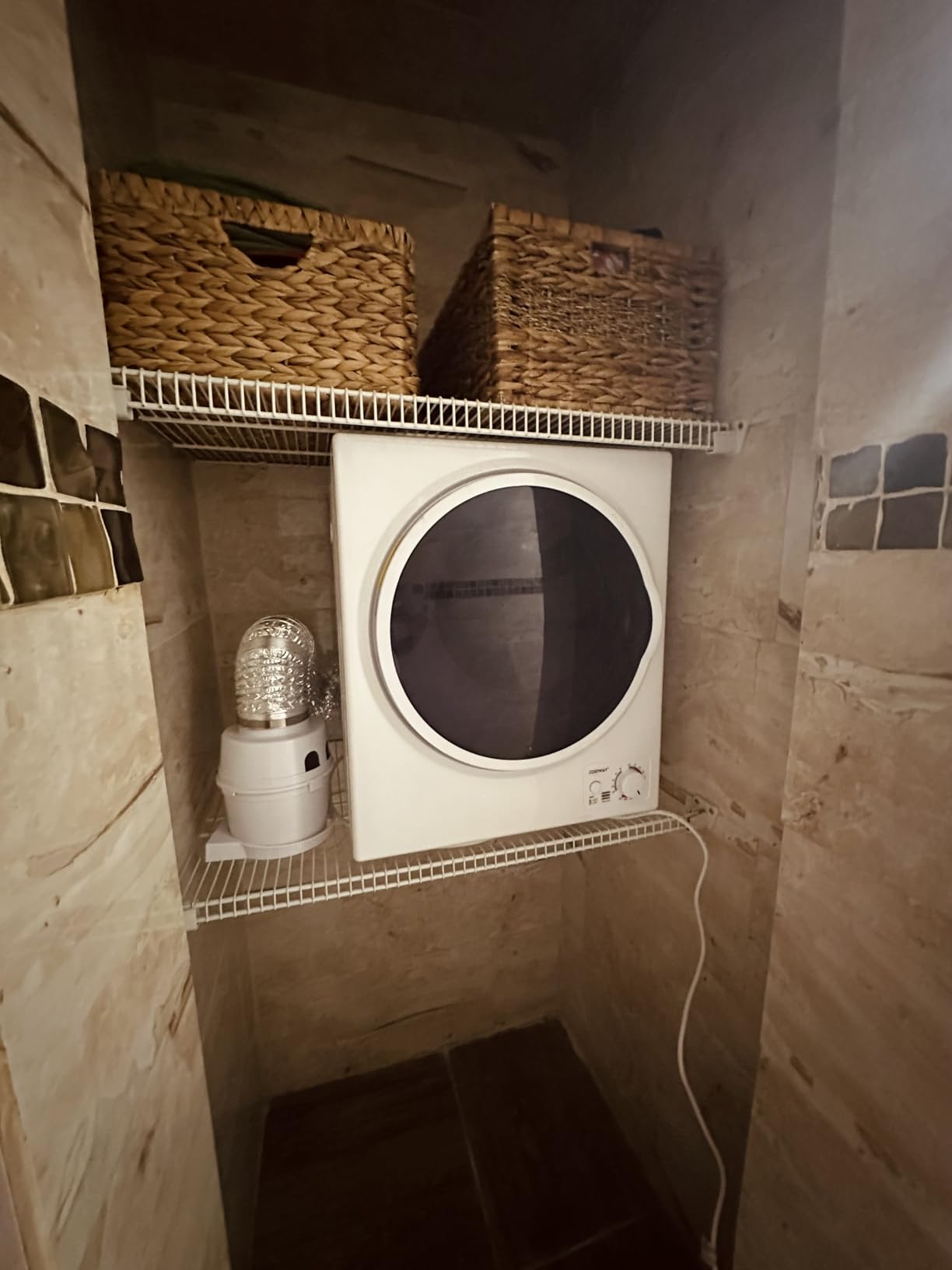 COSTWAY 1.5 Cu.ft. Portable Clothes Dryer, 850W Compact Laundry Dryer,White customer photo 2