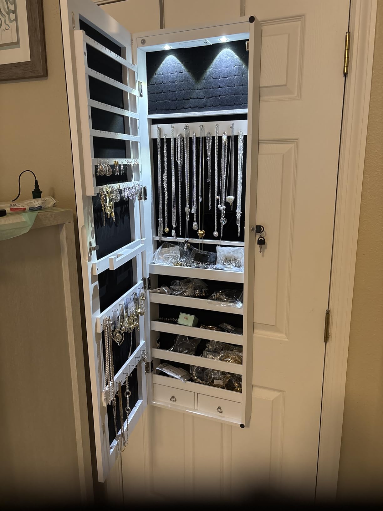 GIANTEX Wall or Door Mounted Jewelry Armoire with Full Length Mirror, 47.5