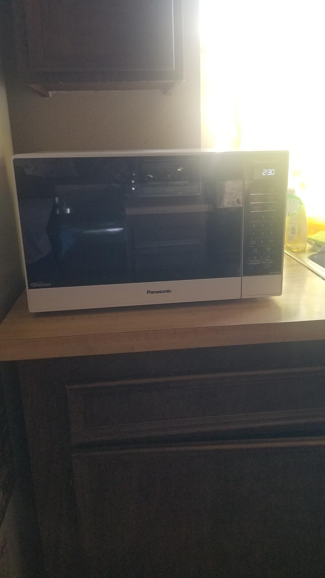 Panasonic NN-SN65KB Microwave Oven with Inverter Technology 1200W, 1.2 cu.ft. Small Genius Sensor One-Touch Cooking, Popcorn Button, Turbo Defrost-NN-SN65KB (Black) customer photo 2