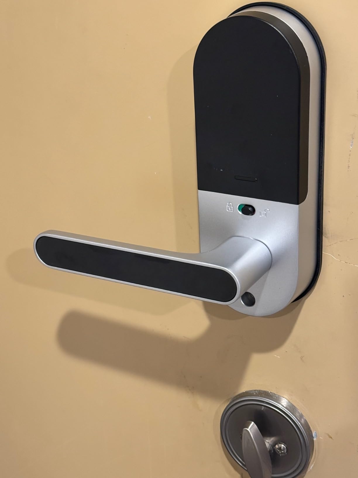 Fingerprint Smart Door Lock with Handle & Keypad – No More Lost Keys, Keyless Entry & Remote Access for Home, Kids, Airbnb & Rental Property, DIY Install, Alexa & Google Compatible customer photo 1