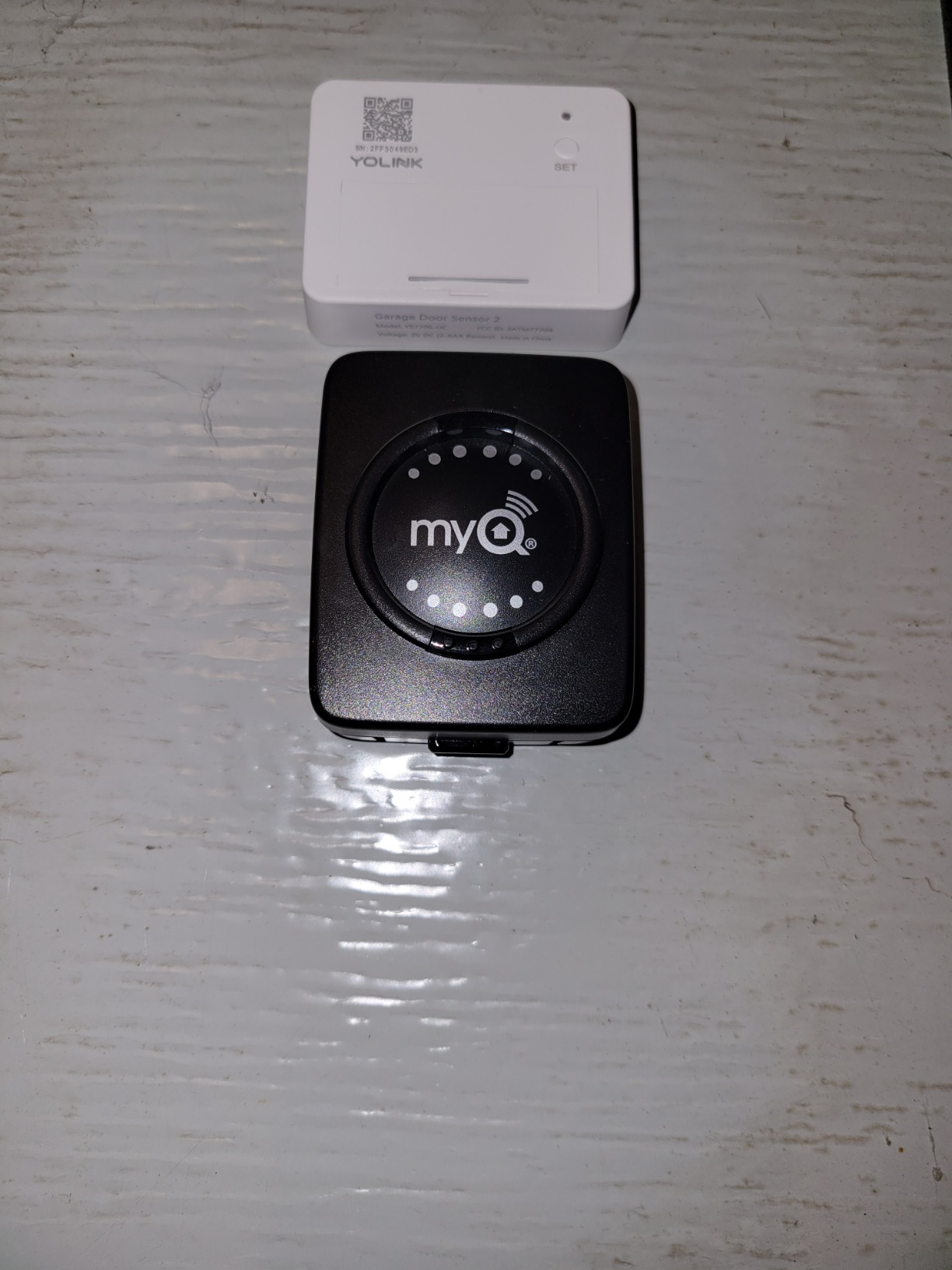 YoLink Garage Door Kit: Controller + Sensor customer photo 1