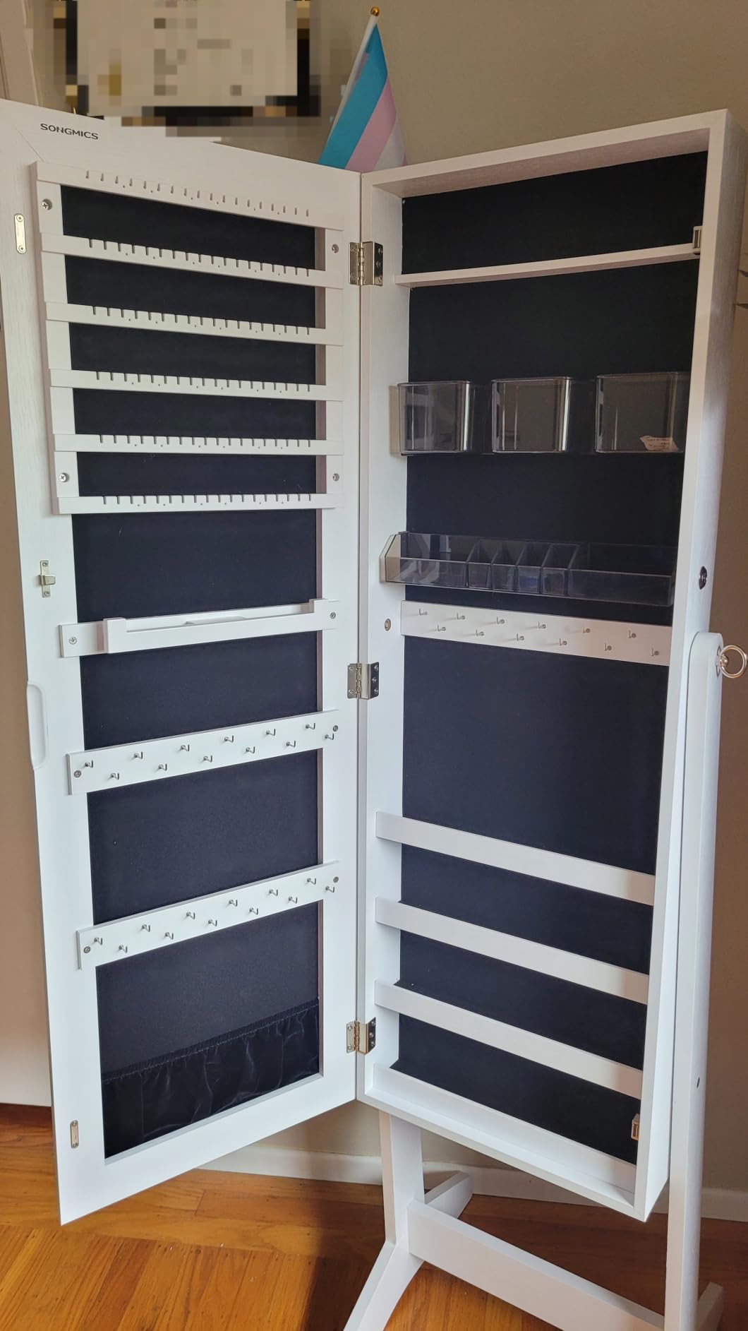 SONGMICS LED Jewelry Cabinet Standing, Lockable Armoire customer photo 2