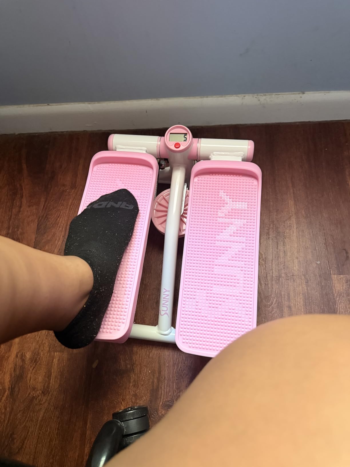 Sunny Health & Fitness Mini Stepper w/LCD Monitor & Adjustable Step Height customer photo 1