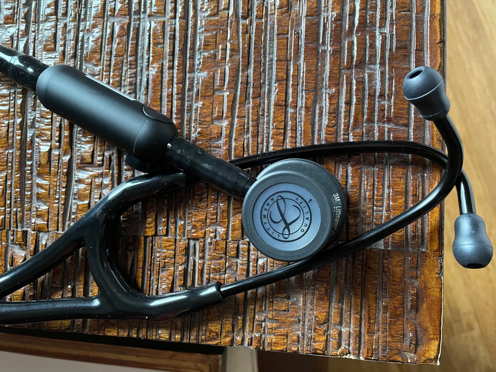 3M Littmann CORE Digital Stethoscope, Our Most Advanced Stethoscope Yet, Up To 40x Amplification, Active Noise Cancellation, In-App Sound Wave Visualization, Black-Finish Chestpiece, 8480 customer photo 1