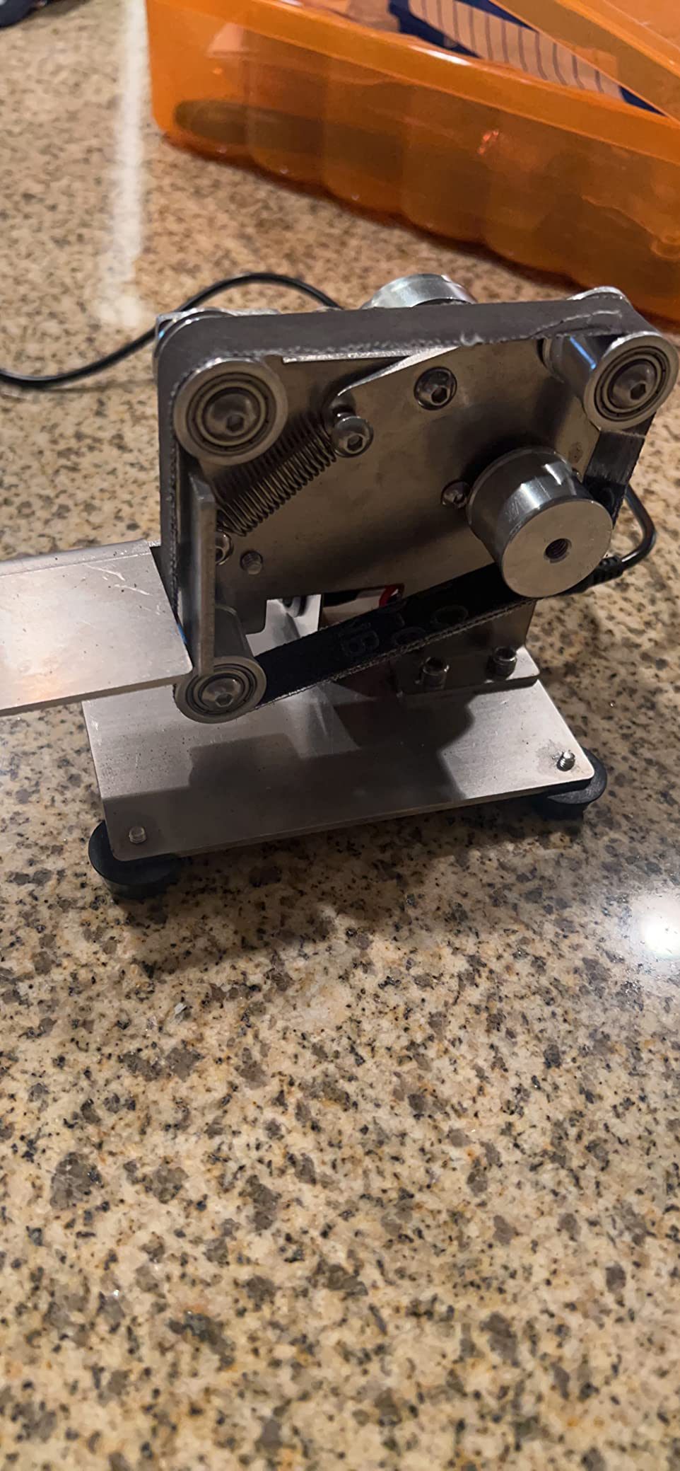 Mini Belt Sander Knife Sharpener,110V Electric Grinder with 7 Speed Control customer photo 2