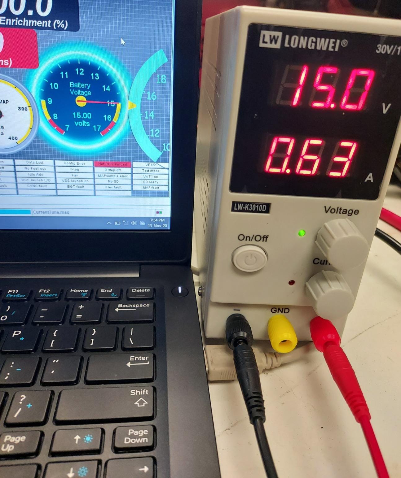 LONGWEI DC Power Supply Variable,30V 10A 4 Digital LED Display Adjustable Regulated Switching Power Supply Digital with Leads Power Cord Used for Spectrophotometer and lab Equipment Repair (Black) customer photo 1