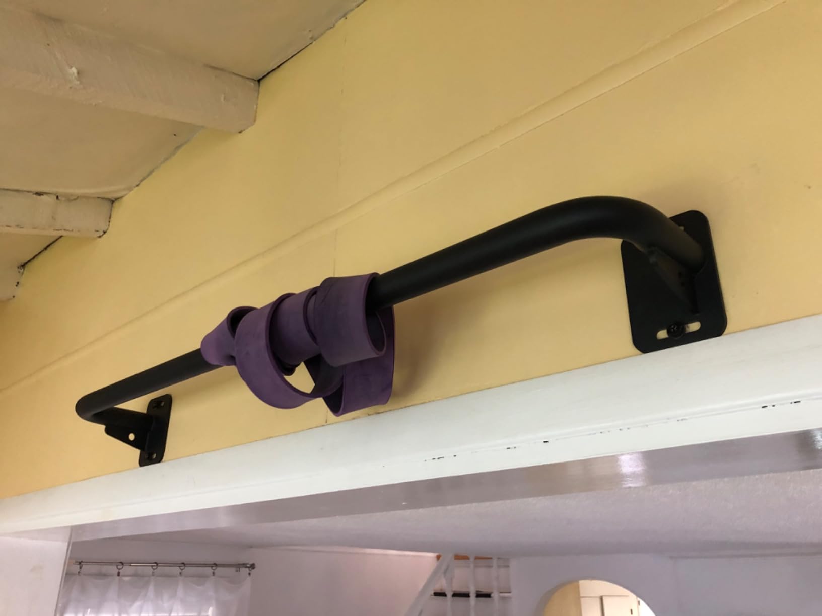 SELEWARE Heavy Duty Welded Pull Up Bar Wall/Joist/Ceiling Mount Chin Up Bar customer photo 2