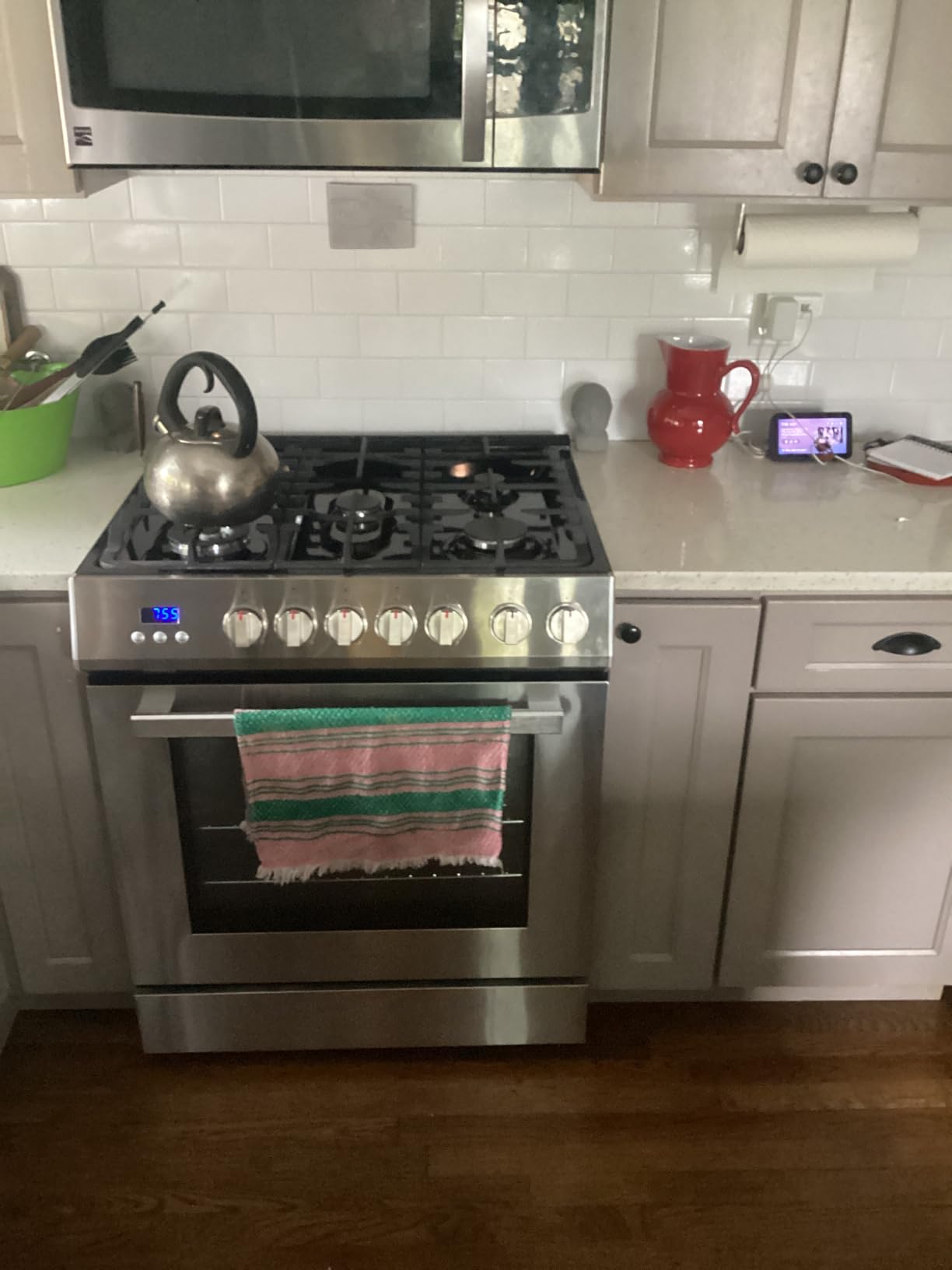 30 in. Nebula Coll 5 cu ft 5 Burner Gas Range, Convection, Stainless Steel customer photo 2
