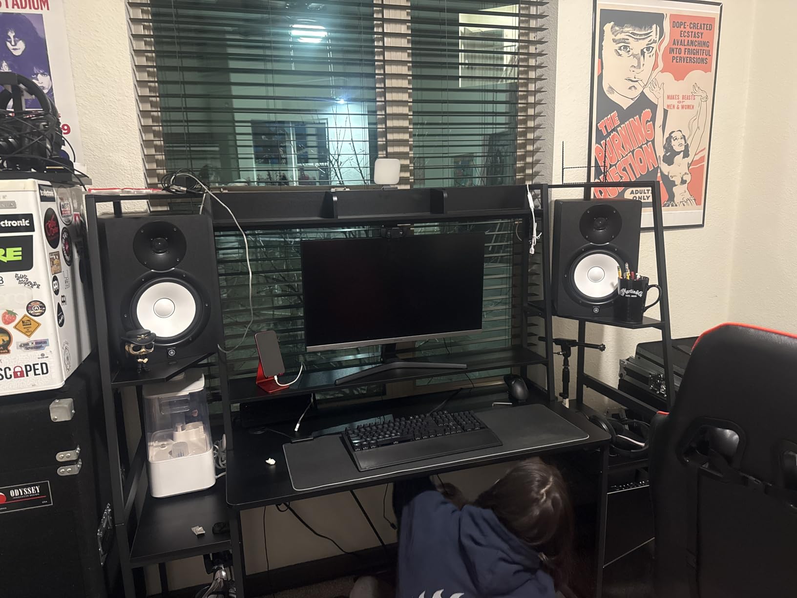 SEDETA 79'' Gaming Desk with LED Lights, Hutch and Storage Shelves, Black customer photo 1