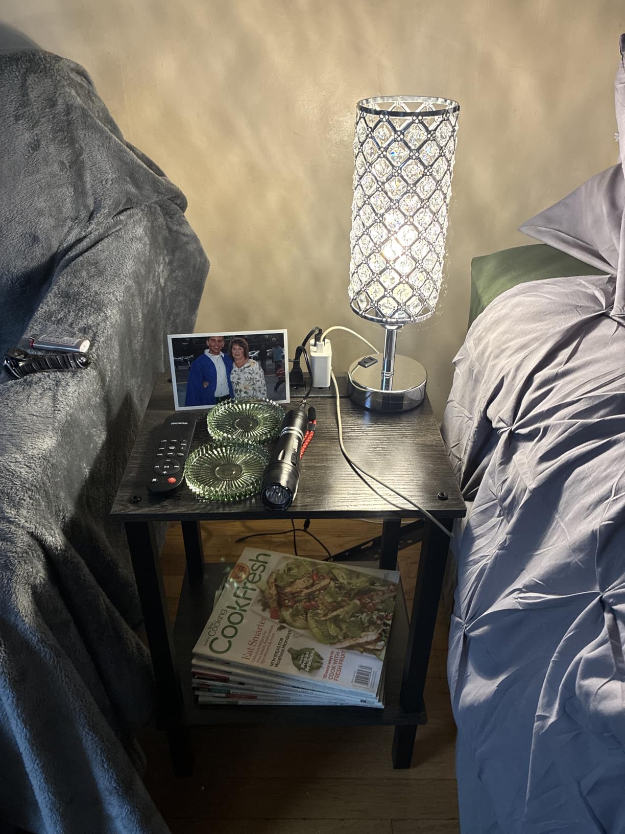 TUTOTAK End Table with Charging Station, Side Table, Nightstand customer photo 1