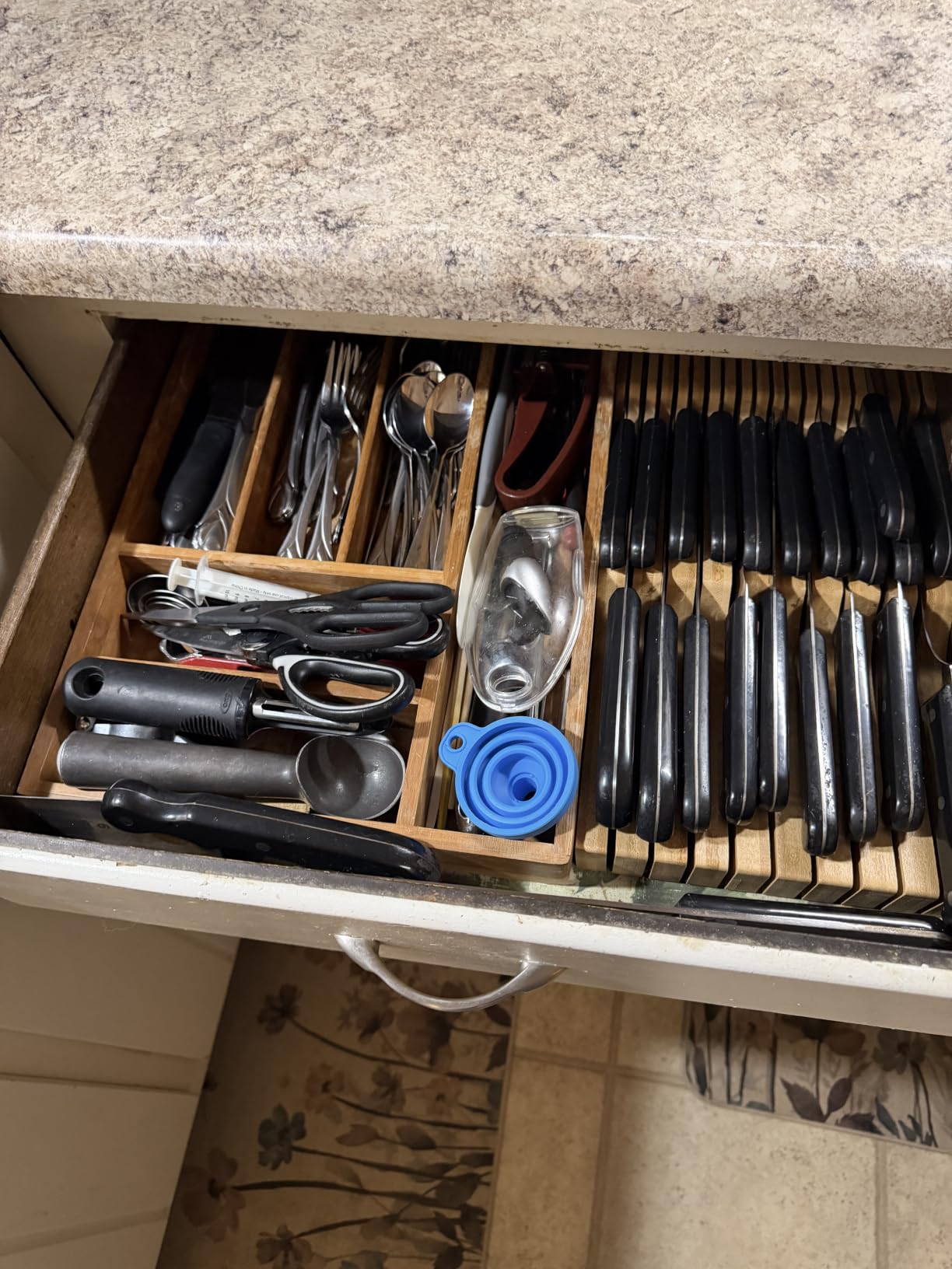In-Drawer Knife Block Organizer - Bamboo Wood Drawer Knife Organizer-Protecting Knife Organizer Block (Not Included) (Natural, 11 Knives Dock) customer photo 1