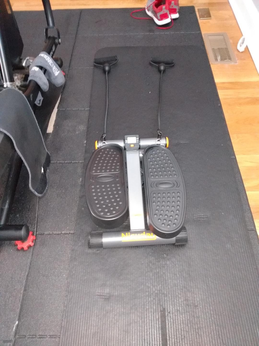 Niceday Steppers for Exercise at Home, Mini Stepper with 300LBS Capacity customer photo 1
