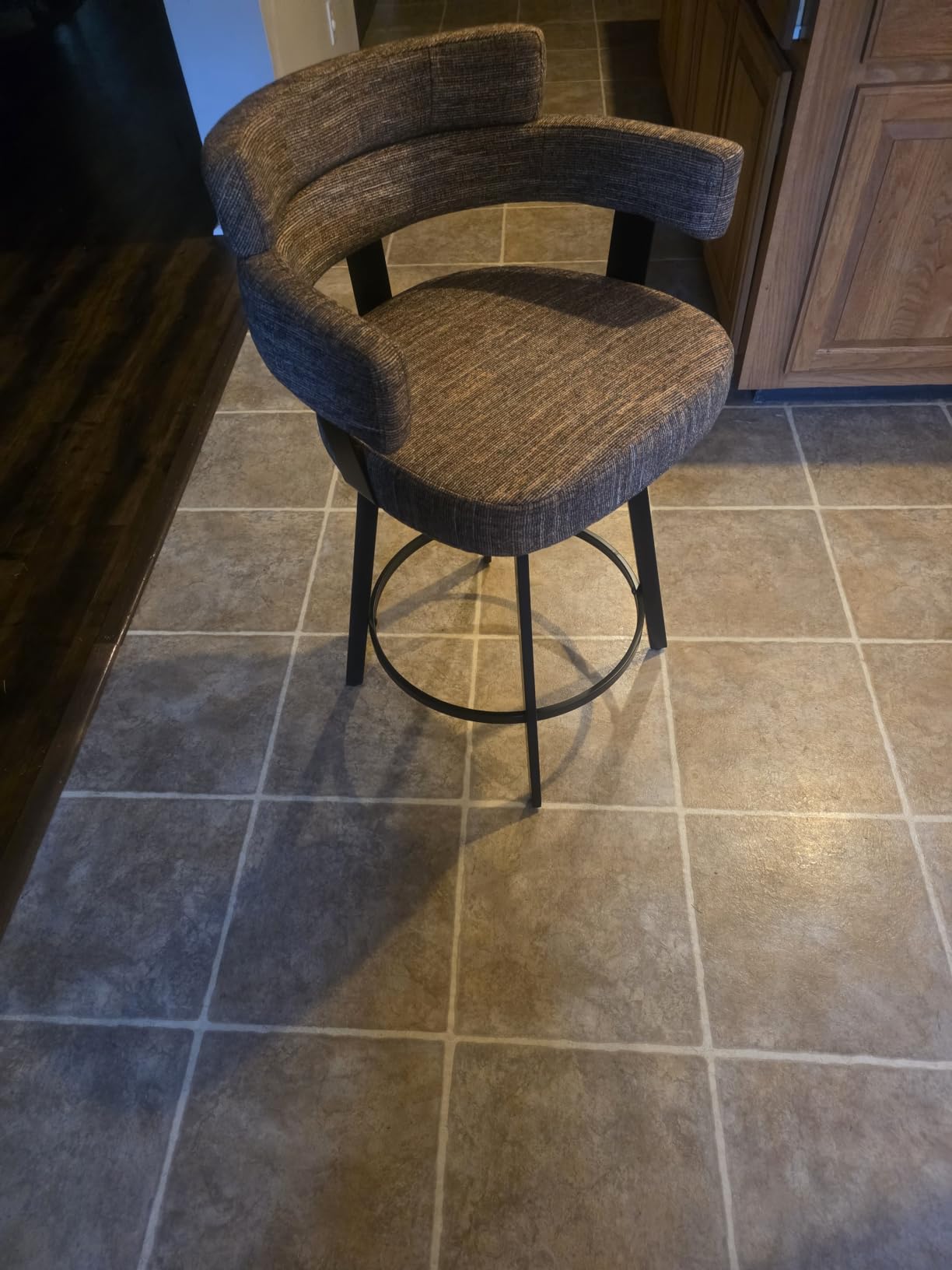 Counter Height Bar Stools with Full Back – Swivel Counter Stools Set of 2 with Linen Padded Back, Metal Footrest, Modern Barstools for Kitchen Counter, Island, Dining Room, Grey 24 inch customer photo 2