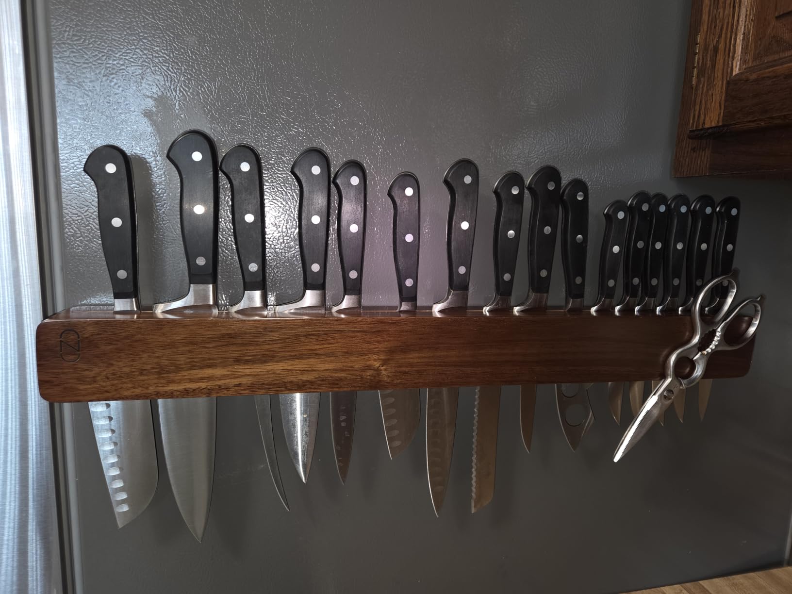 Premium 10 inch Magnetic Knife Holder for Wall with 2x Storage & Charming Wood - Knife Magnetic Strip, Under Cabinet Magnet Knives Storage - Magnet Strip Rack Kitchen Utensil Holder Organizer Tool customer photo 1