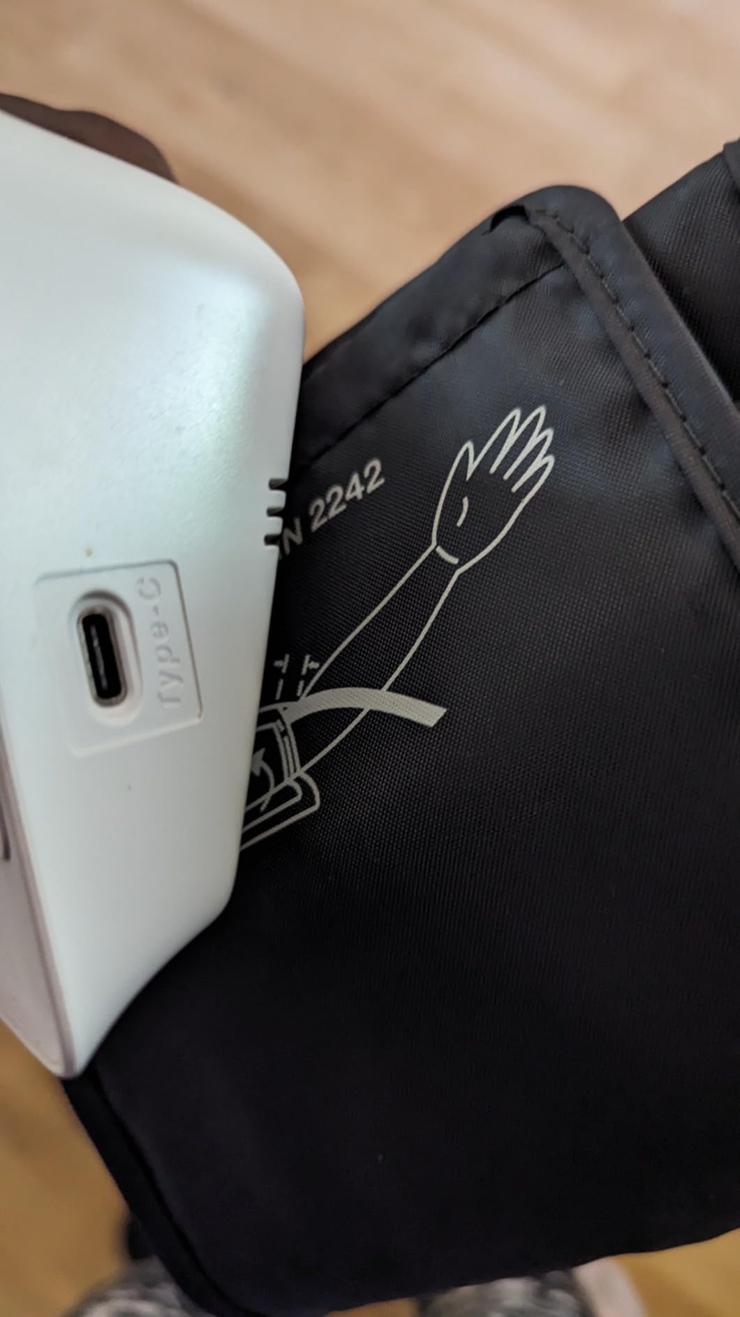 Blood Pressure Monitor for Home Use with Dual Cuffs, Upper Arm customer photo 1