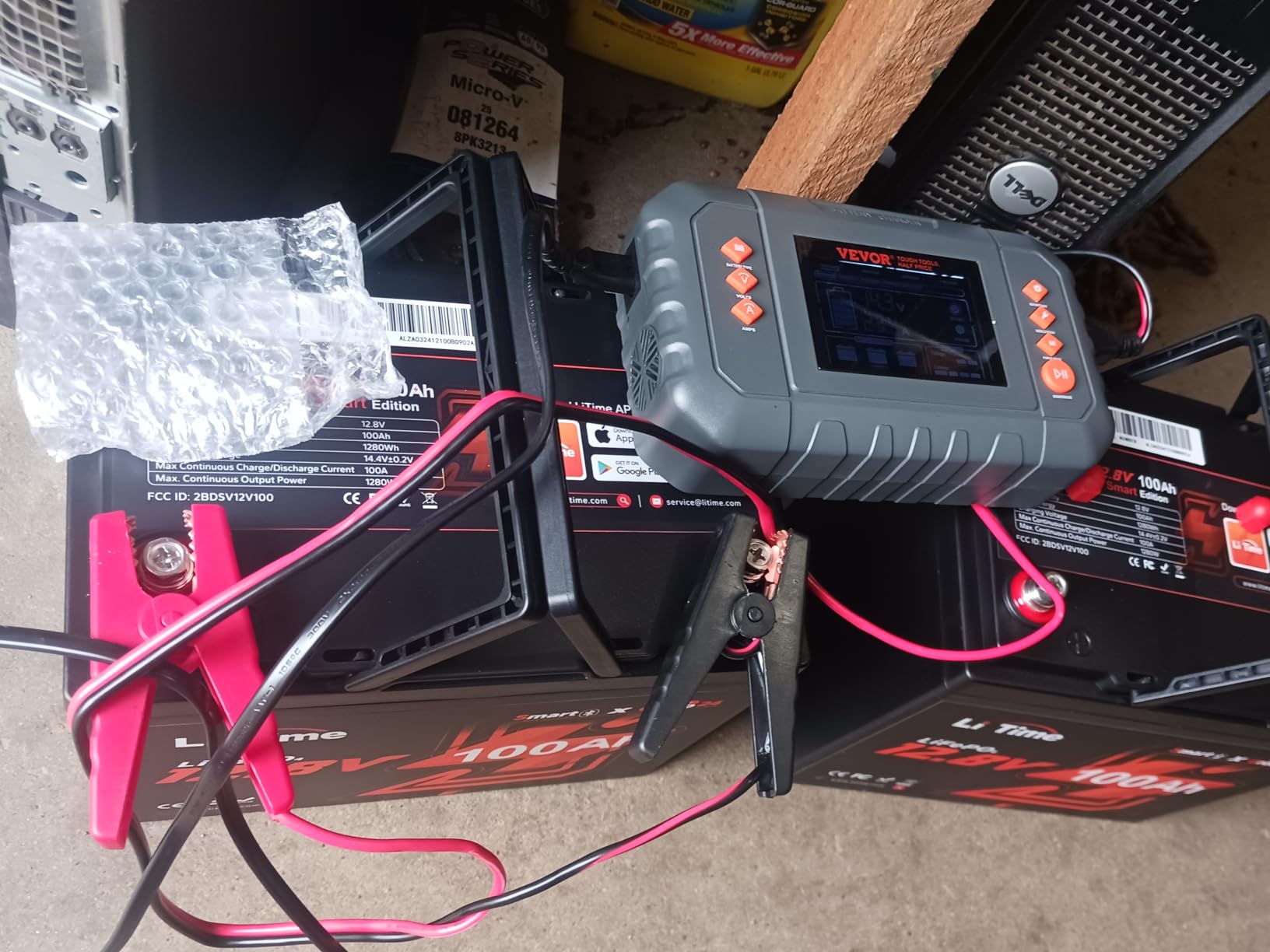 VEVOR Smart Battery Charger, 35-Amp, Lithium Lead-Acid Car Battery Charger customer photo 1