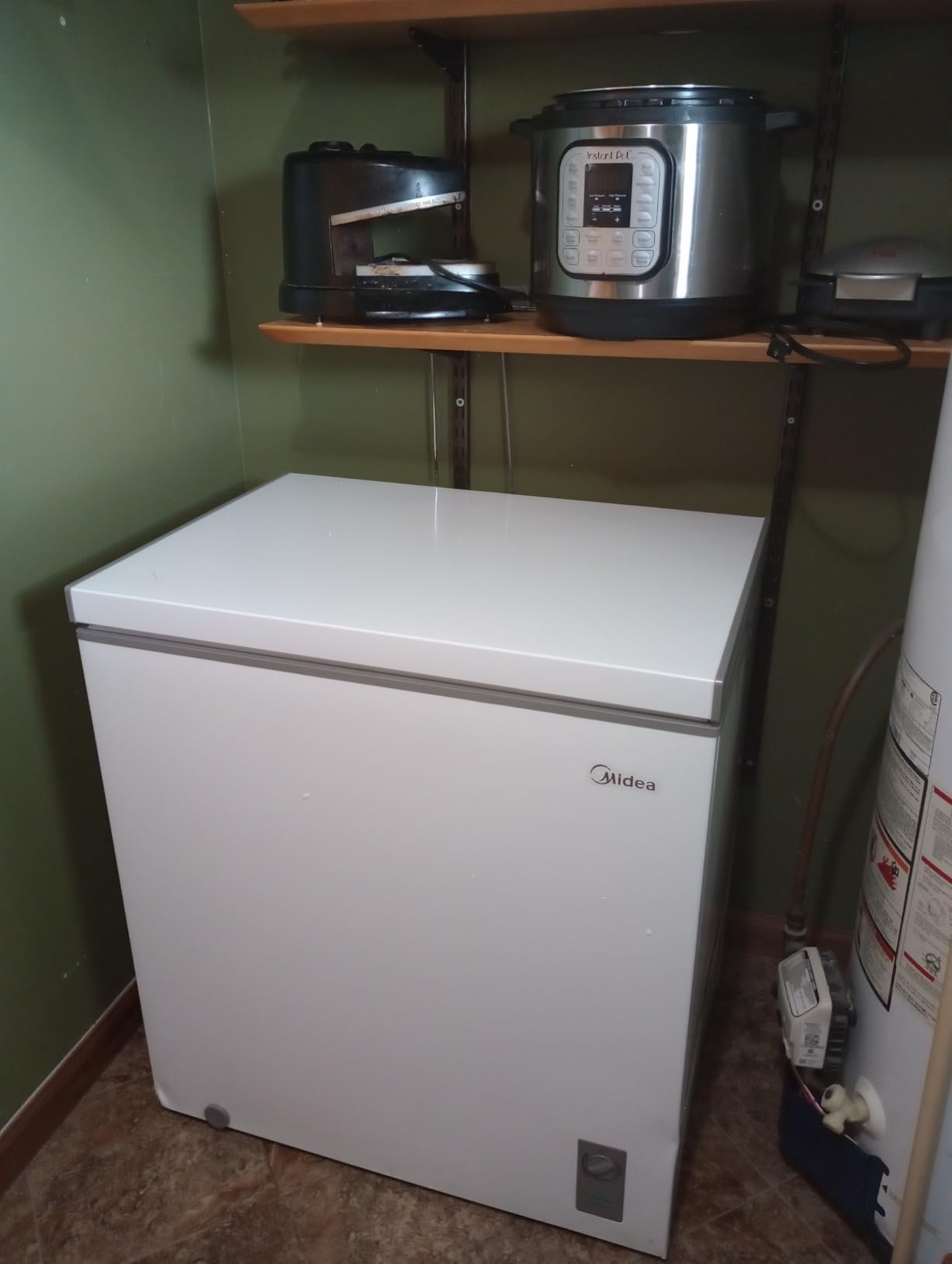 Midea 7.0 Cu.ft Chest Freezer, Fridge Freezer Convertible with LED Light customer photo 2