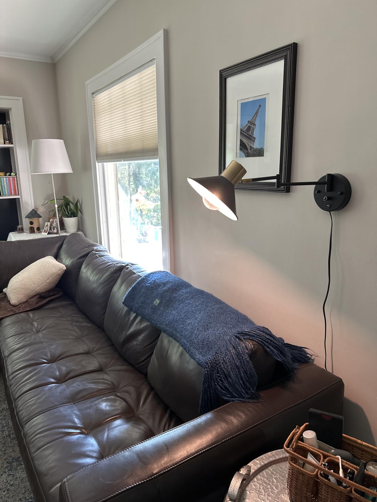 Swing Arm Wall Lamp Plug in Wall Sconces Adjustable Vintage Industrial Reading Light Bedside Wall Mount Light with Dimmable Switch and USB Port Black customer photo 1