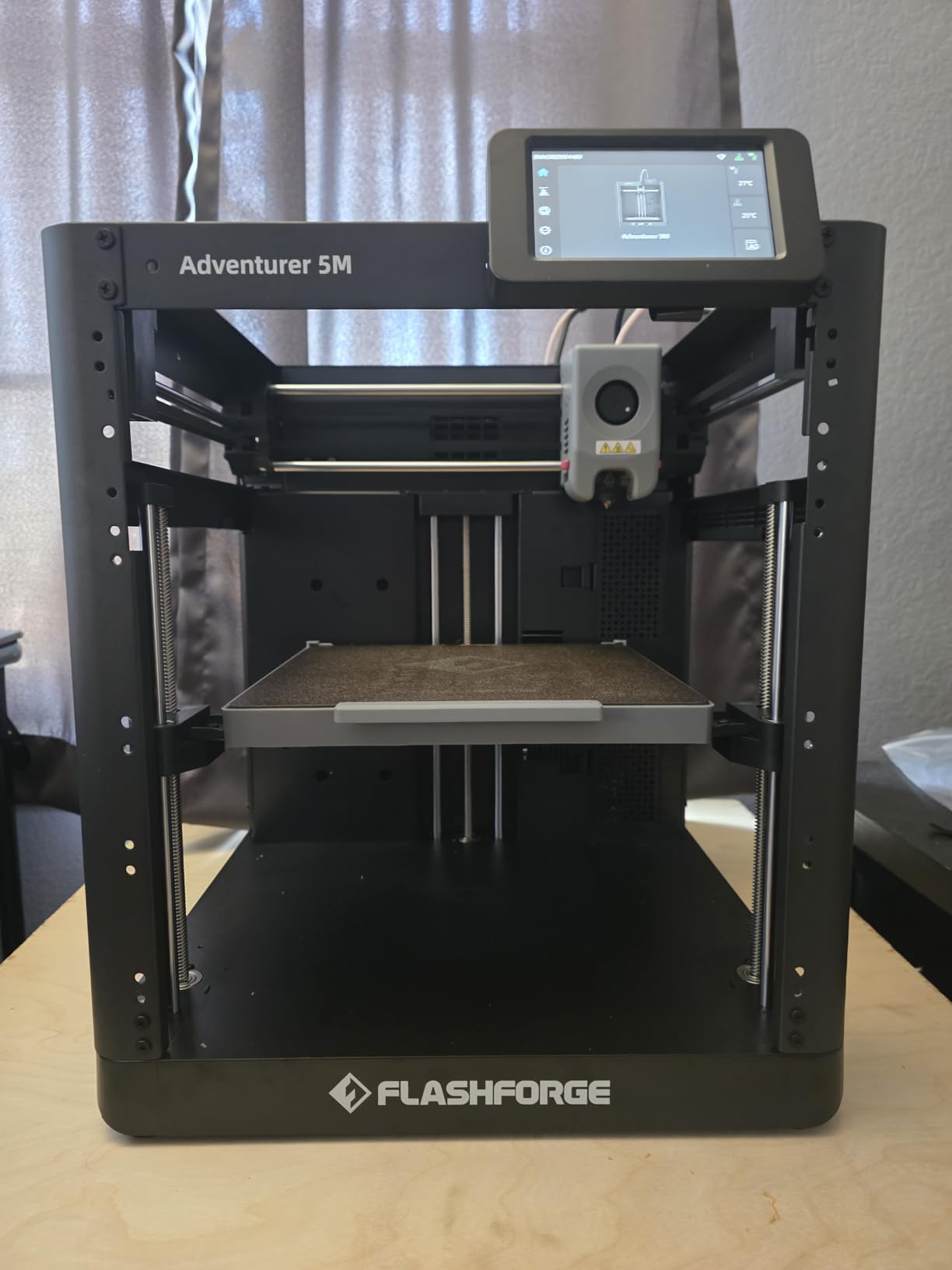 Flashforge Adventurer 5M 3D Printer for Beginners, 600mm/s Fast Printing, Direct Drive (280°C), Auto-Leveling, 8.7