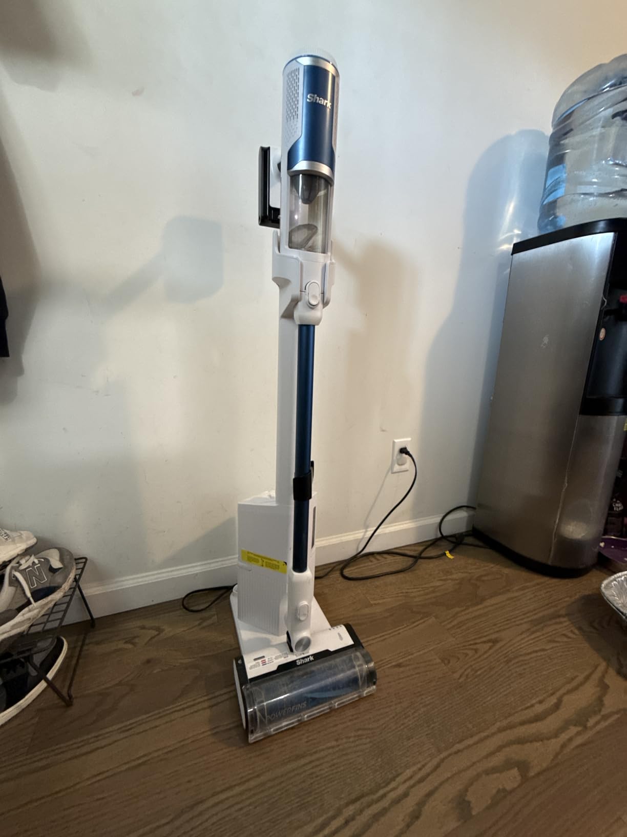 Shark Clean & Empty Cordless Stick Vacuum & Auto-Empty System, BU3521 customer photo 2