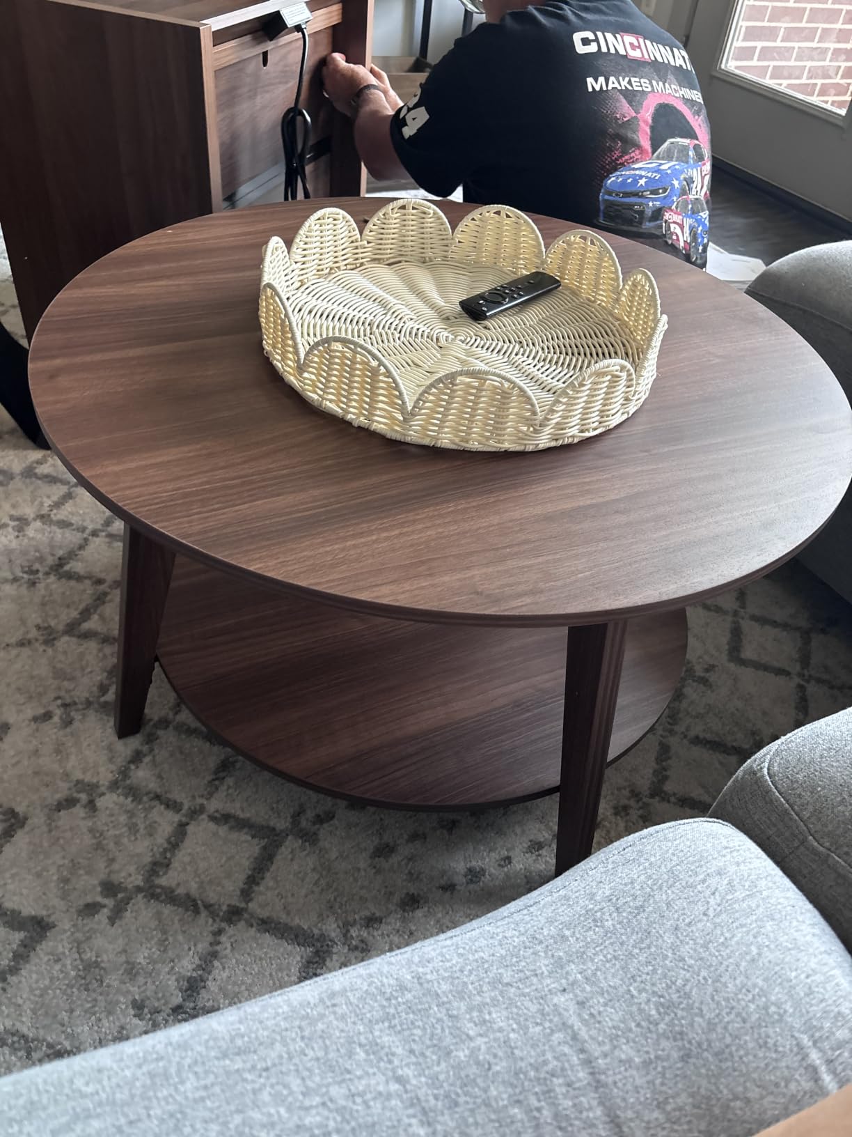 VASAGLE Round Coffee Table, 2-Tier Center Table with Storage, Tapered Legs customer photo 1