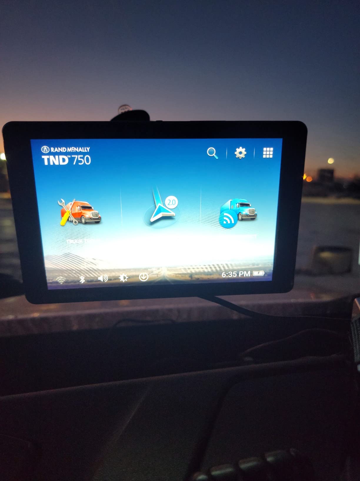 Rand McNally RANDTAB8 8-inch GPS Truck Navigator with Industry's Best Custom Trucking Routes, Rand Navigation 2.0 with 2025 Maps + Built-in Camera customer photo 2