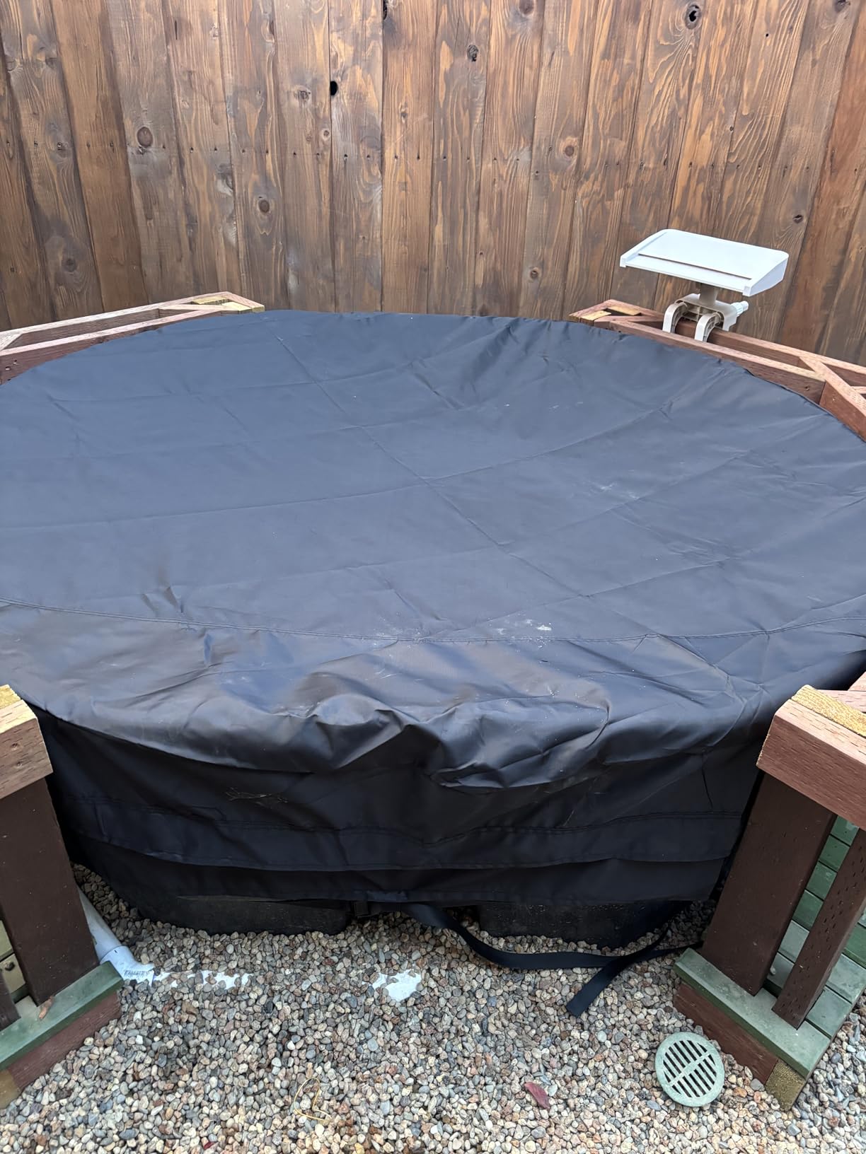 Rubermaid 100 Gallon Oval Stock Tank Water Trough Cover with Zipper customer photo 2