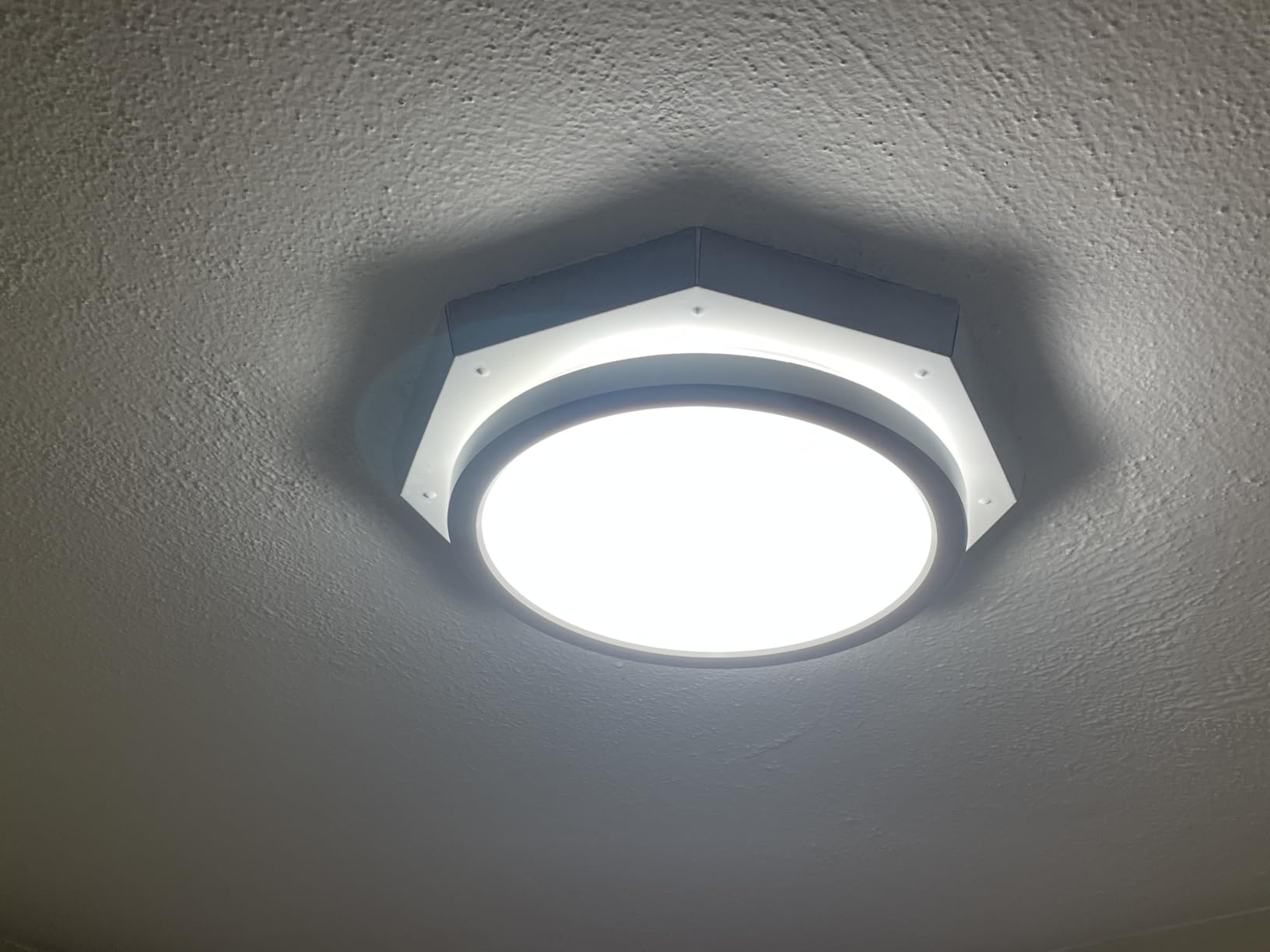 BLNAN LED Flush Mount Ceiling Light, 12 Inch 24W 3000K/4000K/5000K Hardwire Light Fixture, Ultra Thin Round White Lamp for Kitchen Porch Bedroom Hallway Stairwell Basement, Non-dimmable 1 Pack customer photo 2