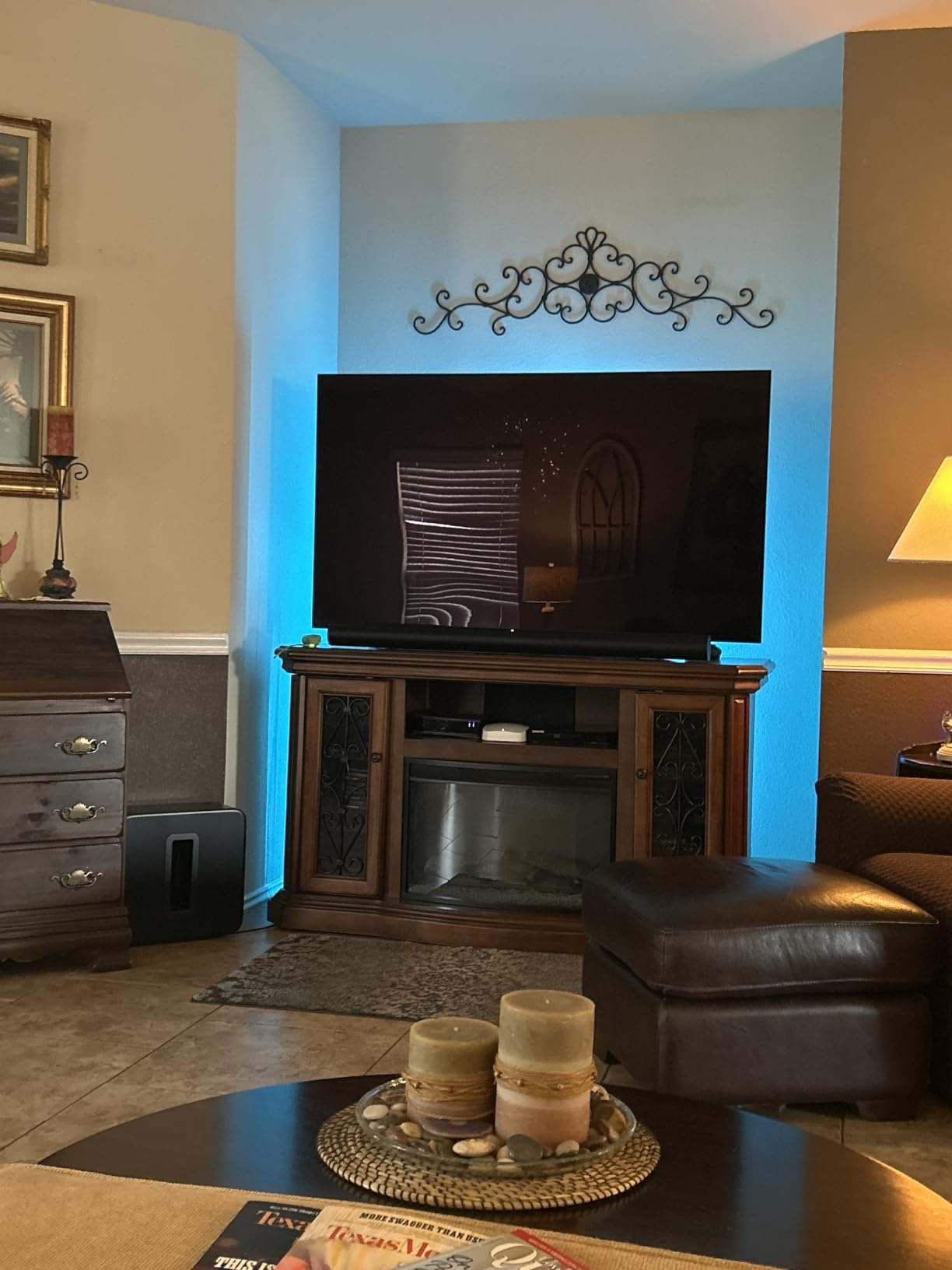 Lanmonlily Corner Floor Lamp, Alexa Compatible, RGBICW, Music Sync customer photo 2