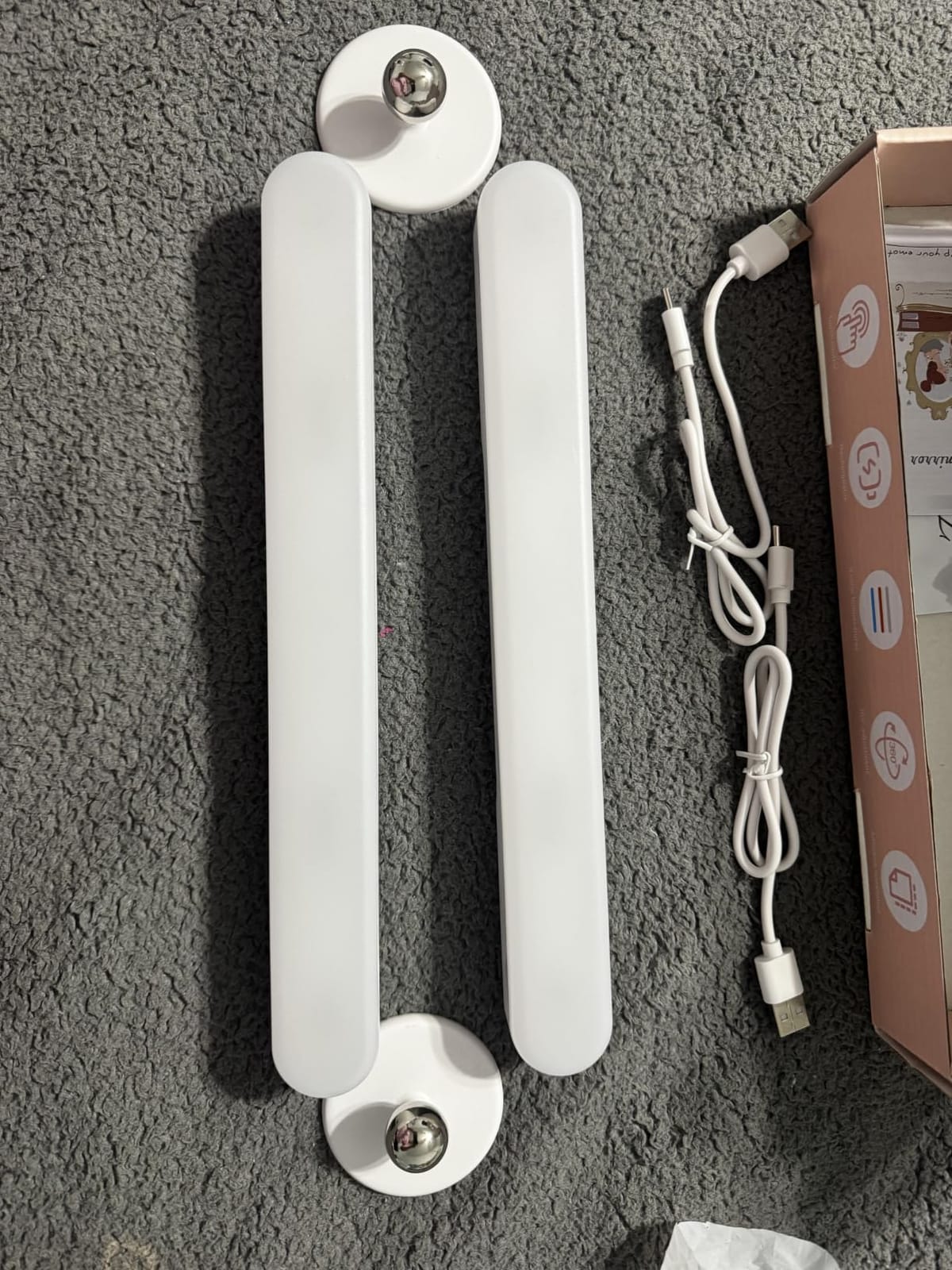 cambk Set of 2 Vanity Makeup Lights for Mirror customer photo 1