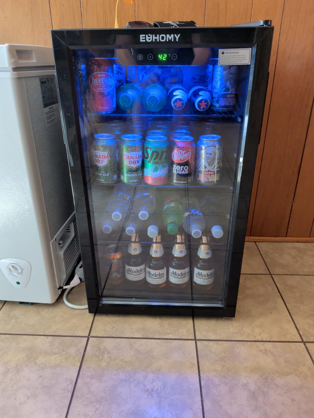 EUHOMY 145 Can Mini Fridge, 4.5 Cu.ft Beverage Refrigerator with Glass Door customer photo 1