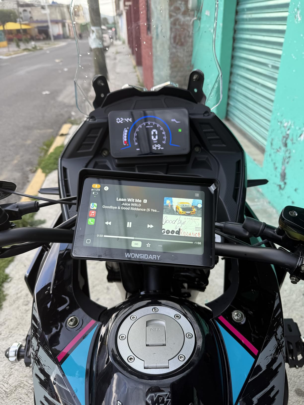 W722 Motorcycle CarPlay Wireless with Android Auto Screen customer photo 2