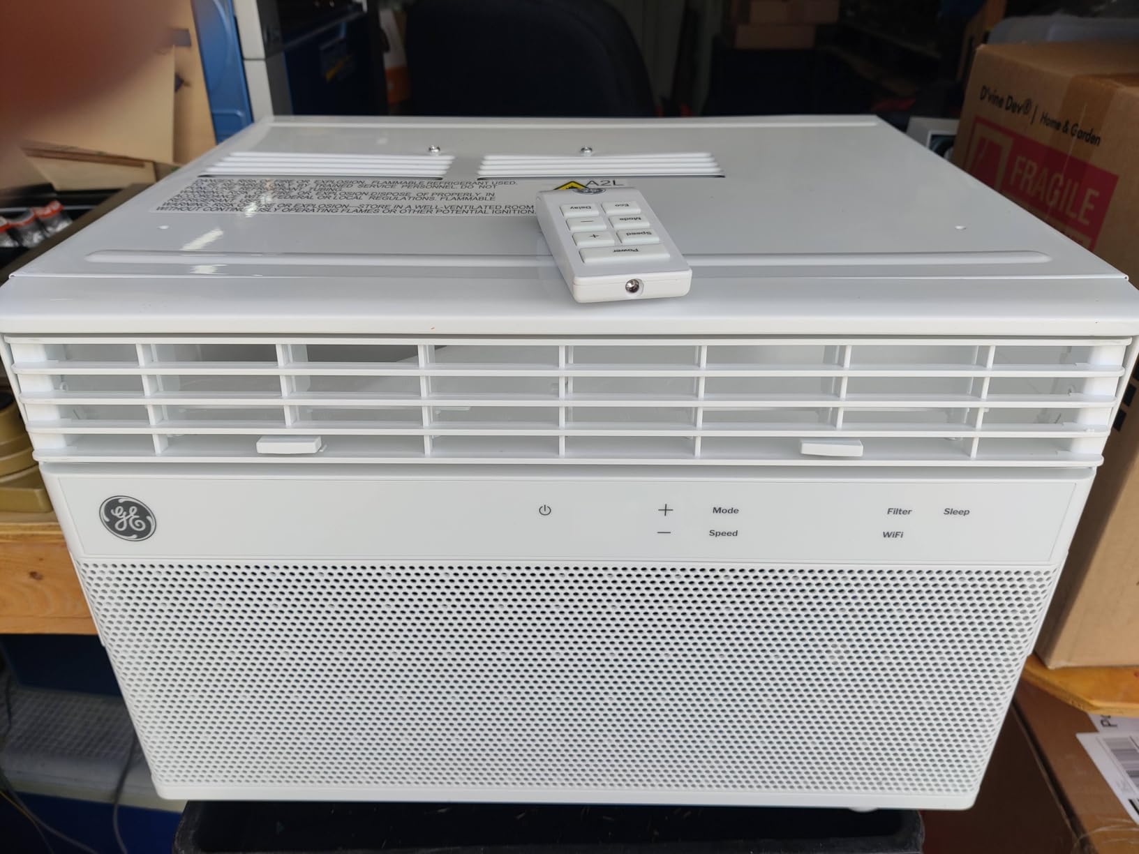 GE 8,000 BTU Smart Window Air Conditioner, Quiet & Energy Efficient Bedroom AC, 350 Sq Ft, Wi‑Fi, Alexa/Google, EZ Install Kit, White customer photo 2
