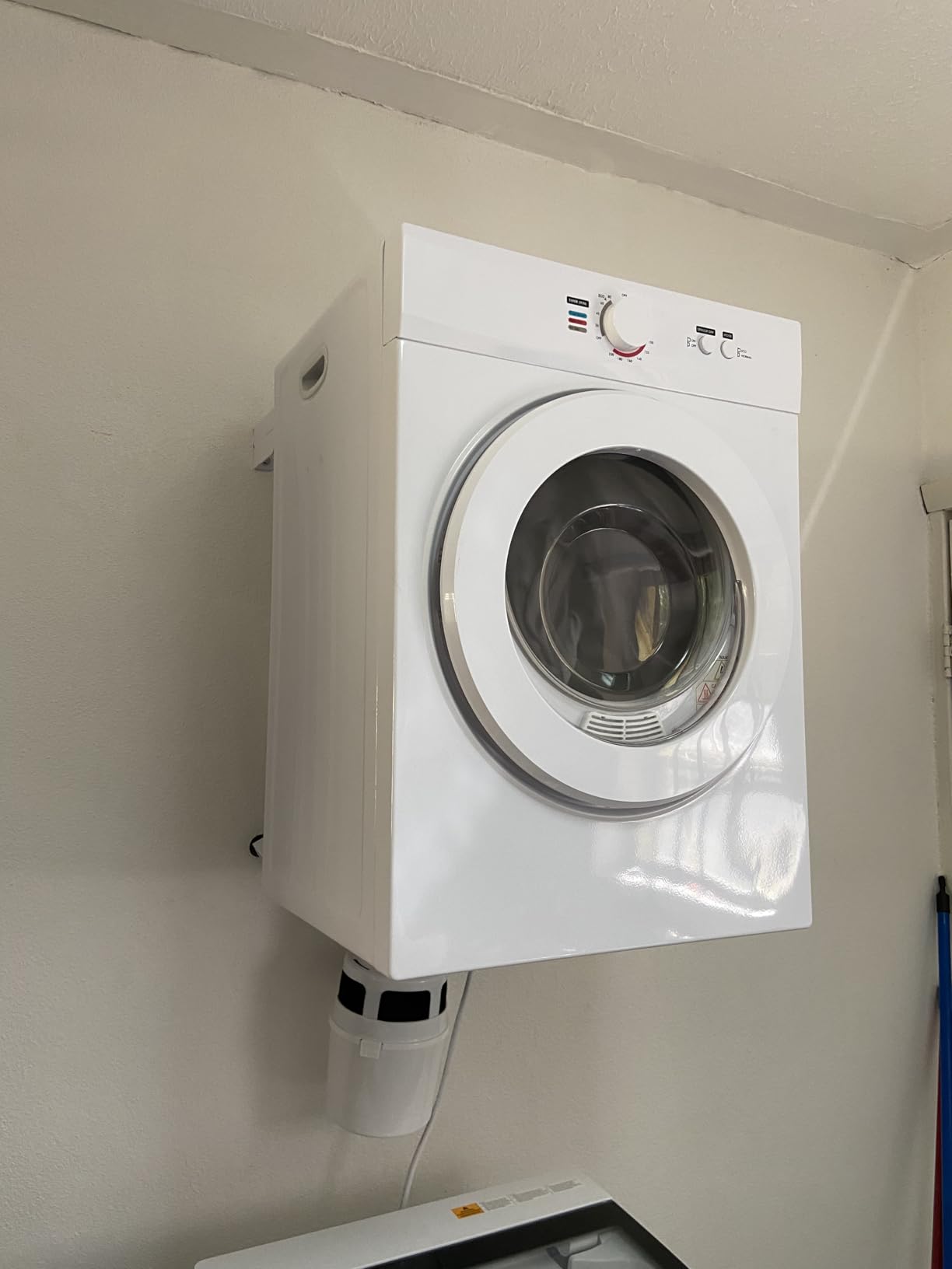 Feelfunn 850W Portable Clothes Dryer with 4 Automatic Drying Modes customer photo 2