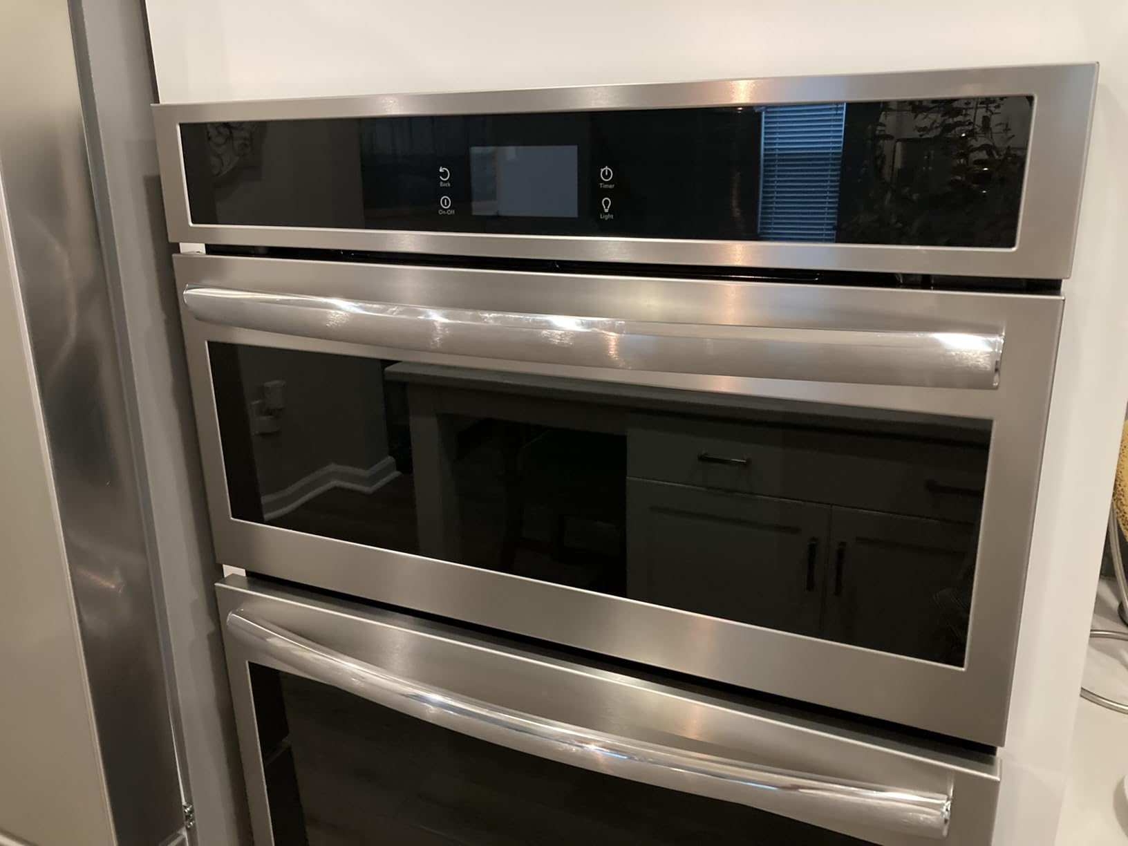 Gallery 27 in. Electric Built-in Wall Oven and Microwave Combination w/Total Convection in Smudge-Proof Stainless Steel customer photo 1