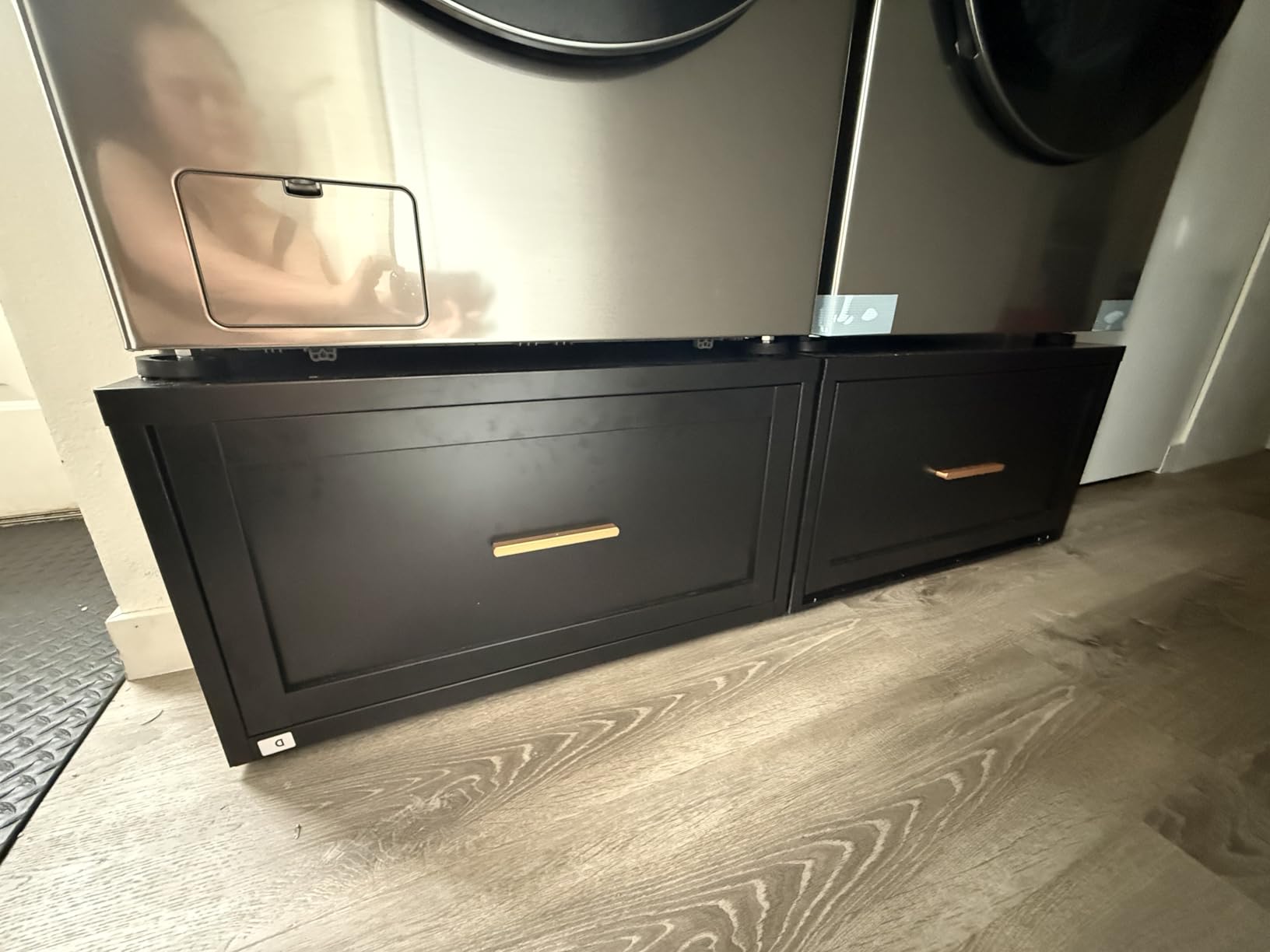 Washer and Dryer Pedestal,28''W Heavy Duty Metal Washer Dryer Pedestal,Universal Laundry Pedestal for Washer and Dryer,Washer and Dryer Stand with Drawer and Base Storage,440 LBS Capacity,Black customer photo 2