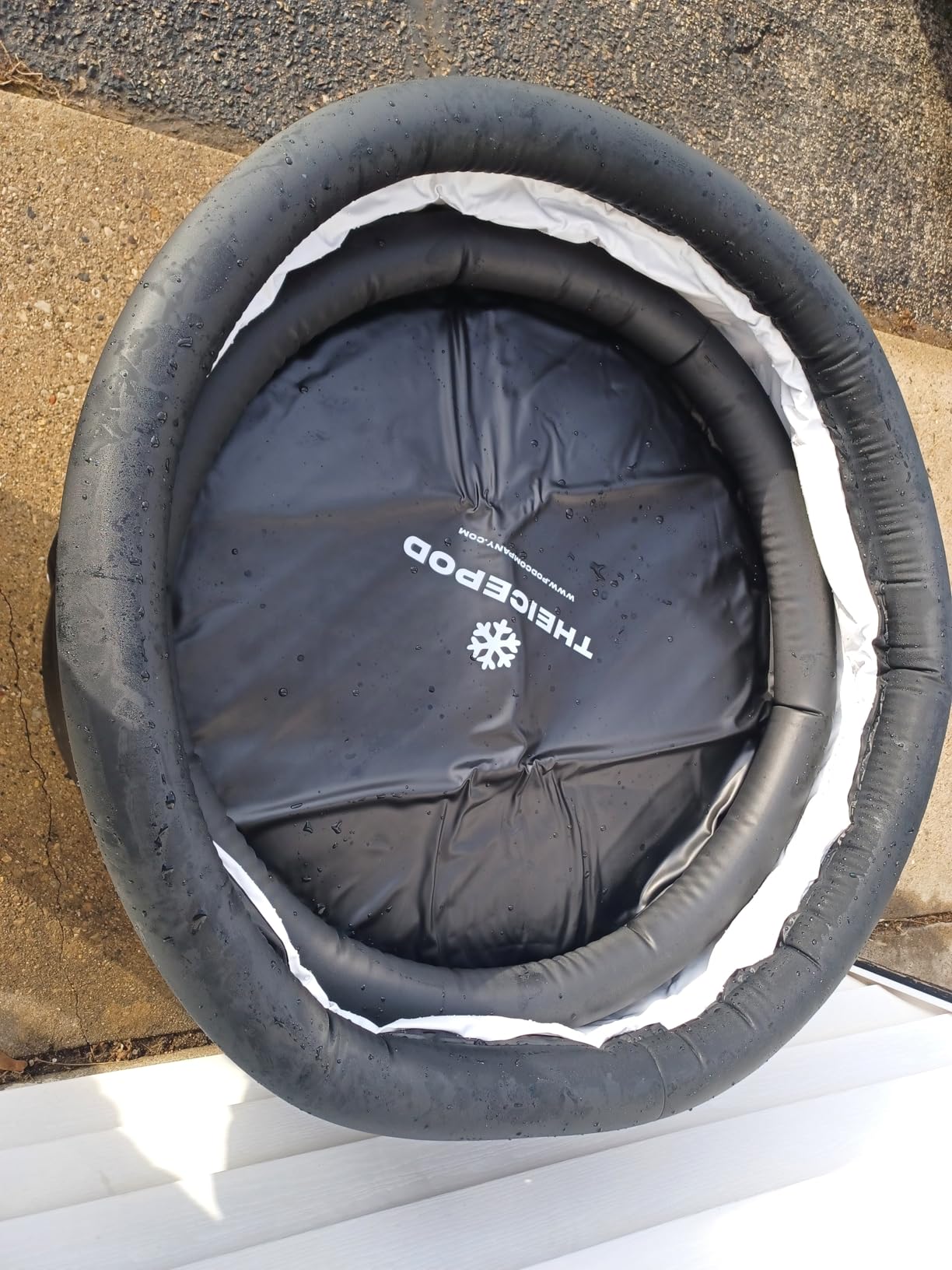 Insulated Ice Pod Lid – Floating Thermal Cover for Standard Ice Pod – Inflatable Ring for a Perfect Seal – Keeps Water Cold & Clean – The Pod Company customer photo 1