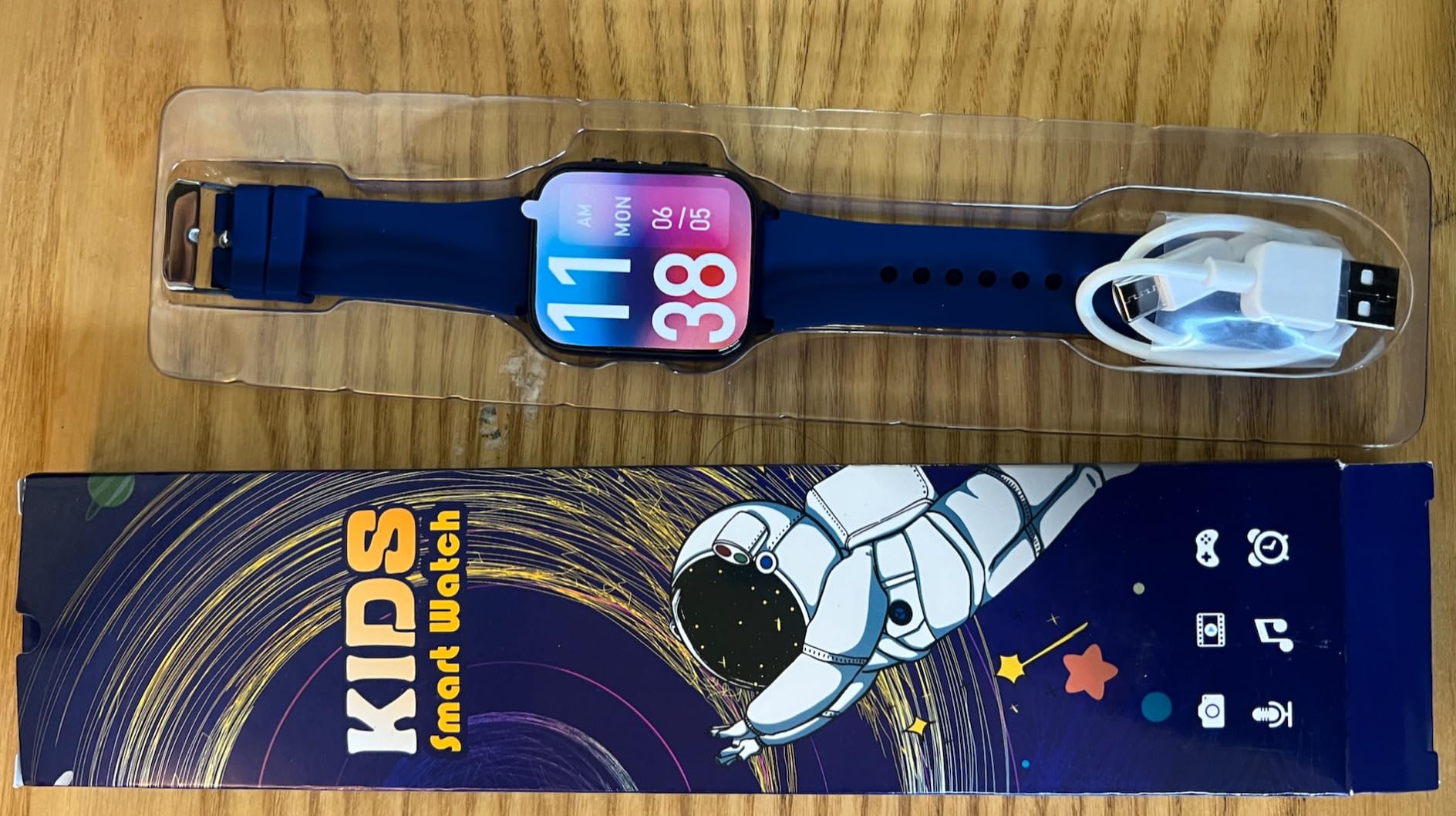 4G Kids Smart Watch GPS Tracker, Smart Watch for Boys Girls Ages 5-12 customer photo 1