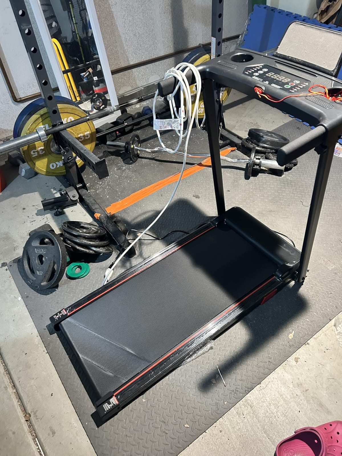 Aiteid Treadmill with Incline,3.0HP Small Treadmills for Home,Portable Electric Treadmill with Handles,Lightweight Walking Pad,Compact Running Treadmills,Walking Pad with Handle,300LBS Capacity(Black) customer photo 1