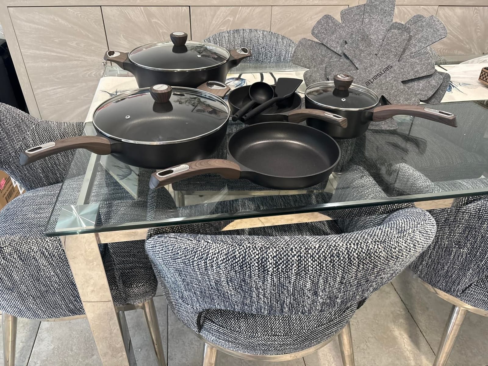 SENSARTE Ceramic Pots and Pans Set Nonstick, Kitchen Cookware Sets, 14-Piece Induction Cookware, Non-toxic Healthy Non Stick Cooking Set, with Frying Pans Set, PFAS PTFE PFOA PFOS Free customer photo 1