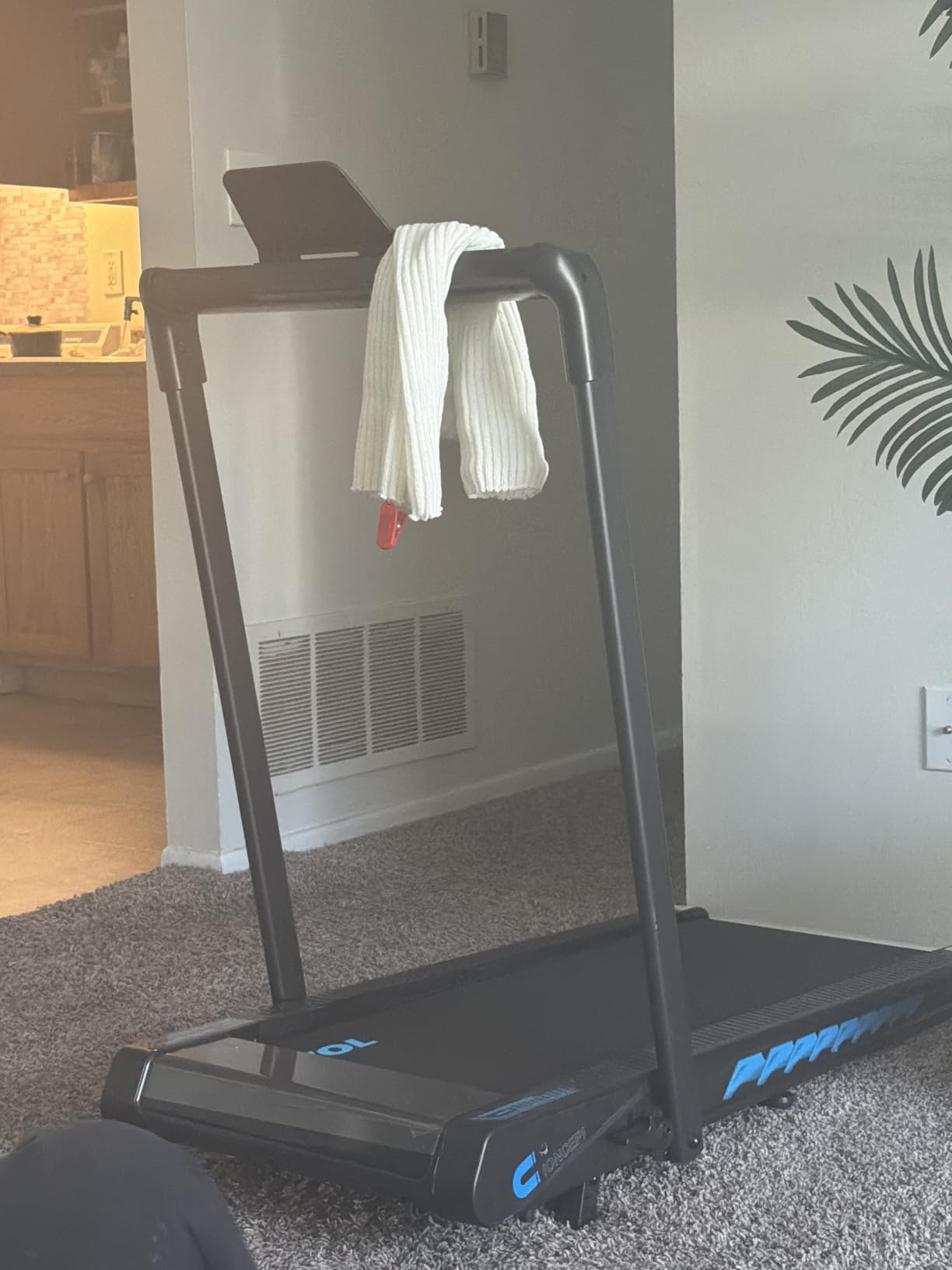 Treadmill with Speaker, 6-in-1 7.5MPH Foldable Treadmill for Home with App Compatible, Walking Pad with 10% Incline, LED Display, 3.0HP Brushless Drive, 350 LB Weight Capacity, 12 HIIT Programs customer photo 1