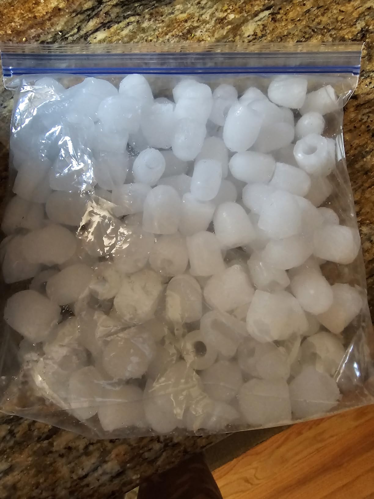 ecozy Smart Nugget Ice Maker Dispenser Countertop with App & Voice Control customer photo 1